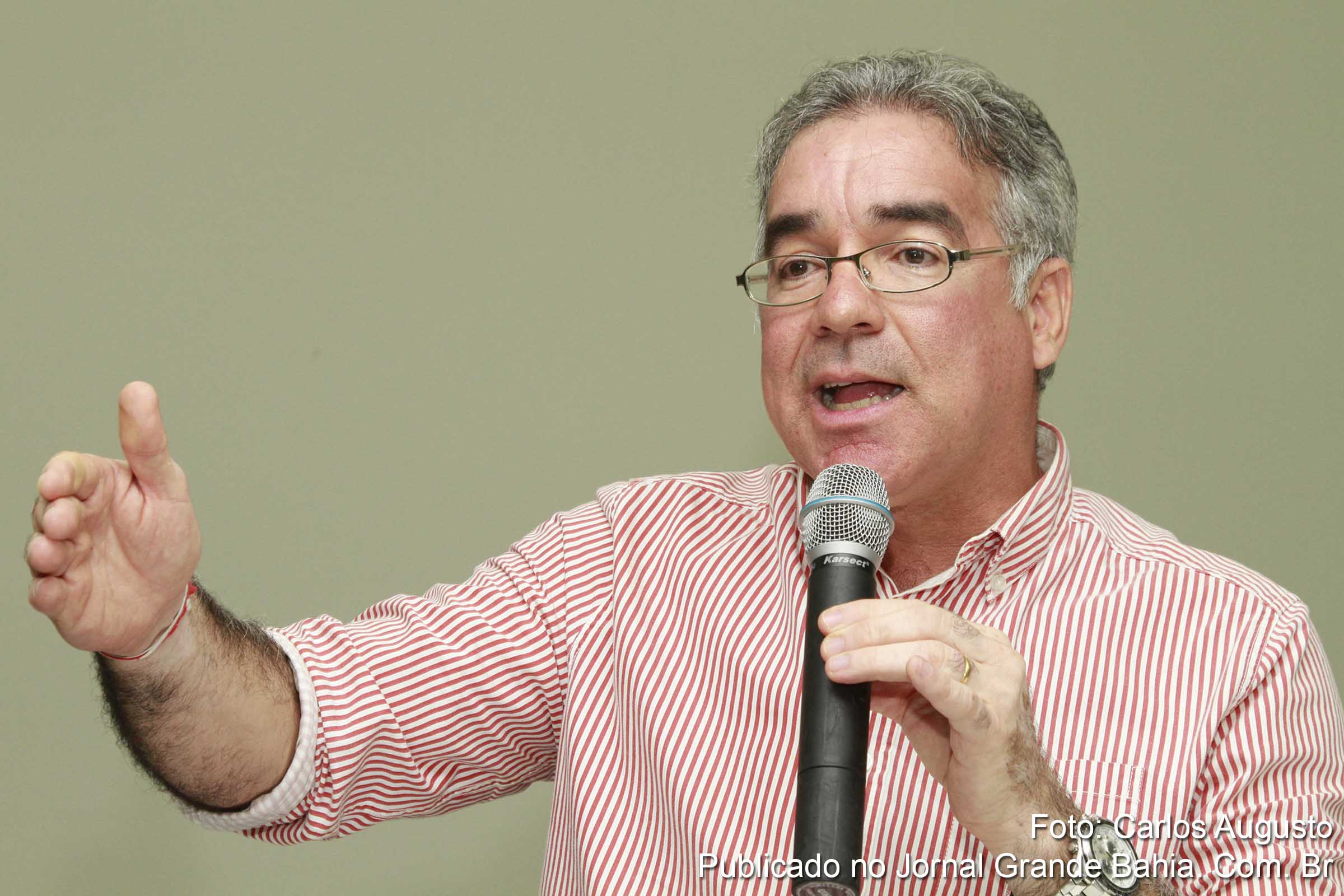 Deputado Zé Neto promove debate sobre IPTU. (Foto: Carlos Augusto | Jornal Grande Bahia)
