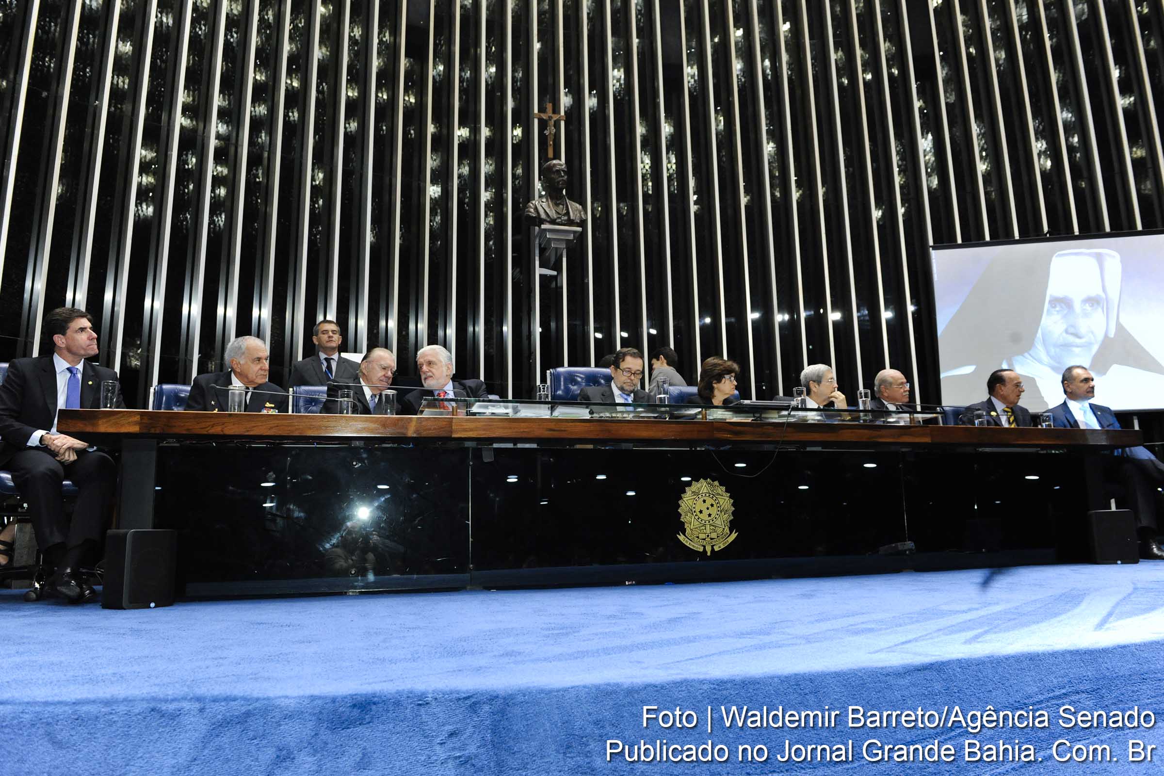 Sessão solene do Congresso em comemoração ao centenário de nascimento de Maria Rita de Souza Brito Lopes Pontes, a Irmã Dulce (1914-1992), chamada de “O anjo bom da Bahia”.