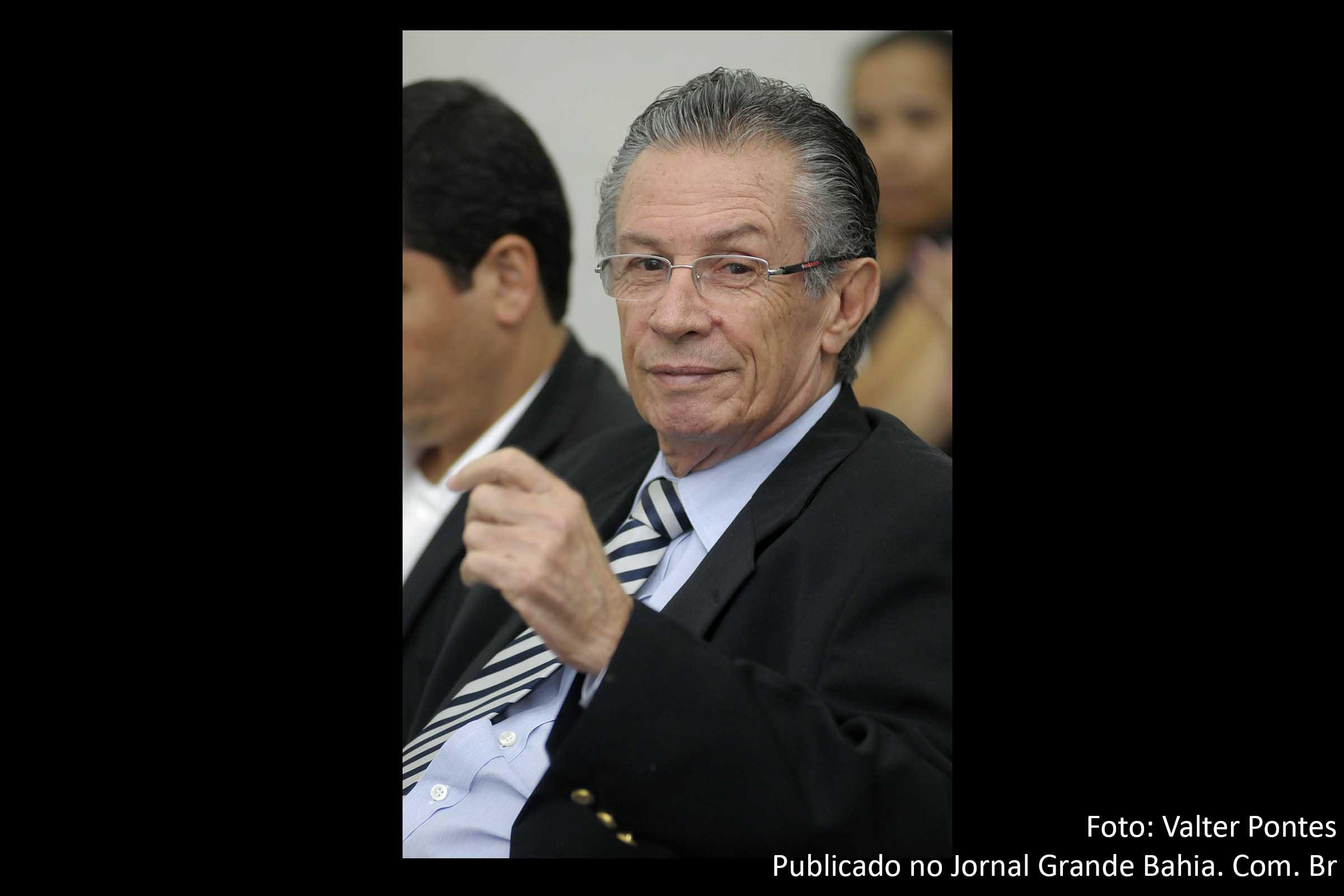 Heraldo Rocha: “Já se passaram sete anos e quatro meses de gestão do Governo PT na Bahia, sob a responsabilidade do governador Jaques Wagner, e durante esse período, o que mais se viu, foram empréstimos em cifras exorbitantes.".