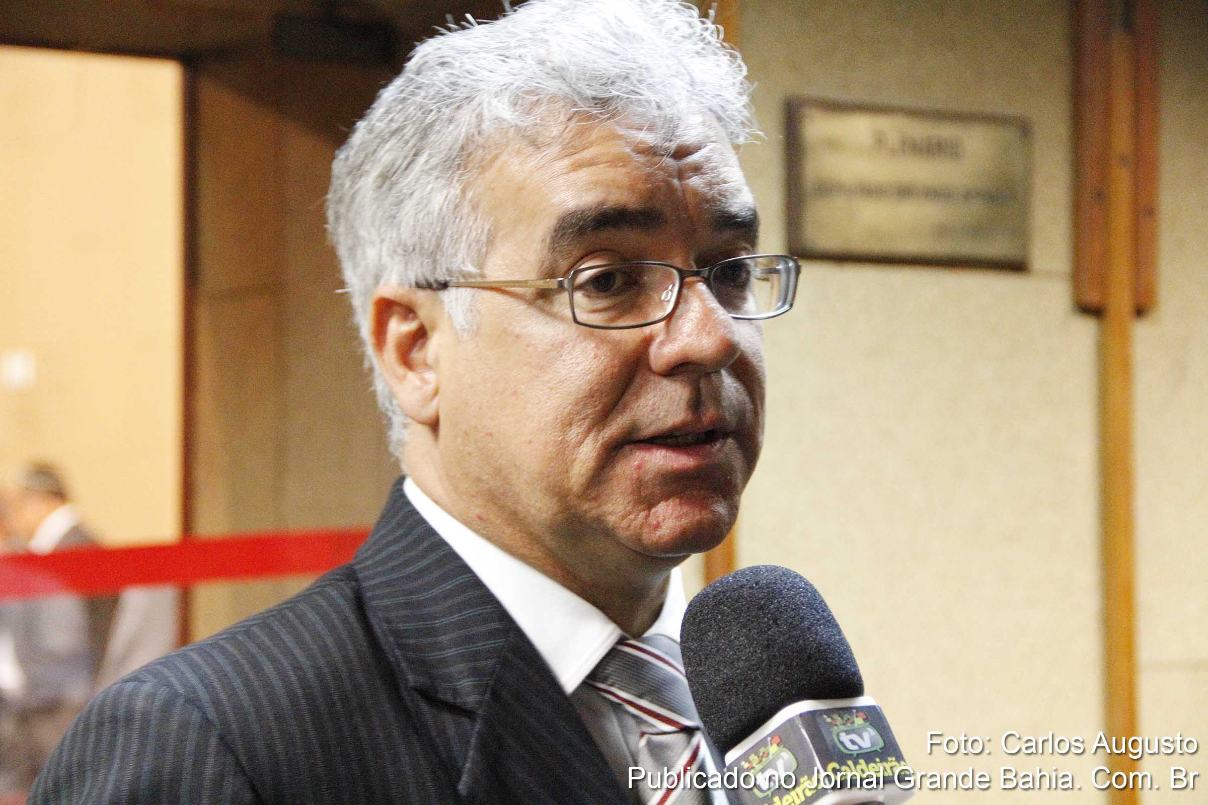 Zé Neto critica duramente oposição. (Foto: Carlos Augusto | Jornal Grande Bahia)