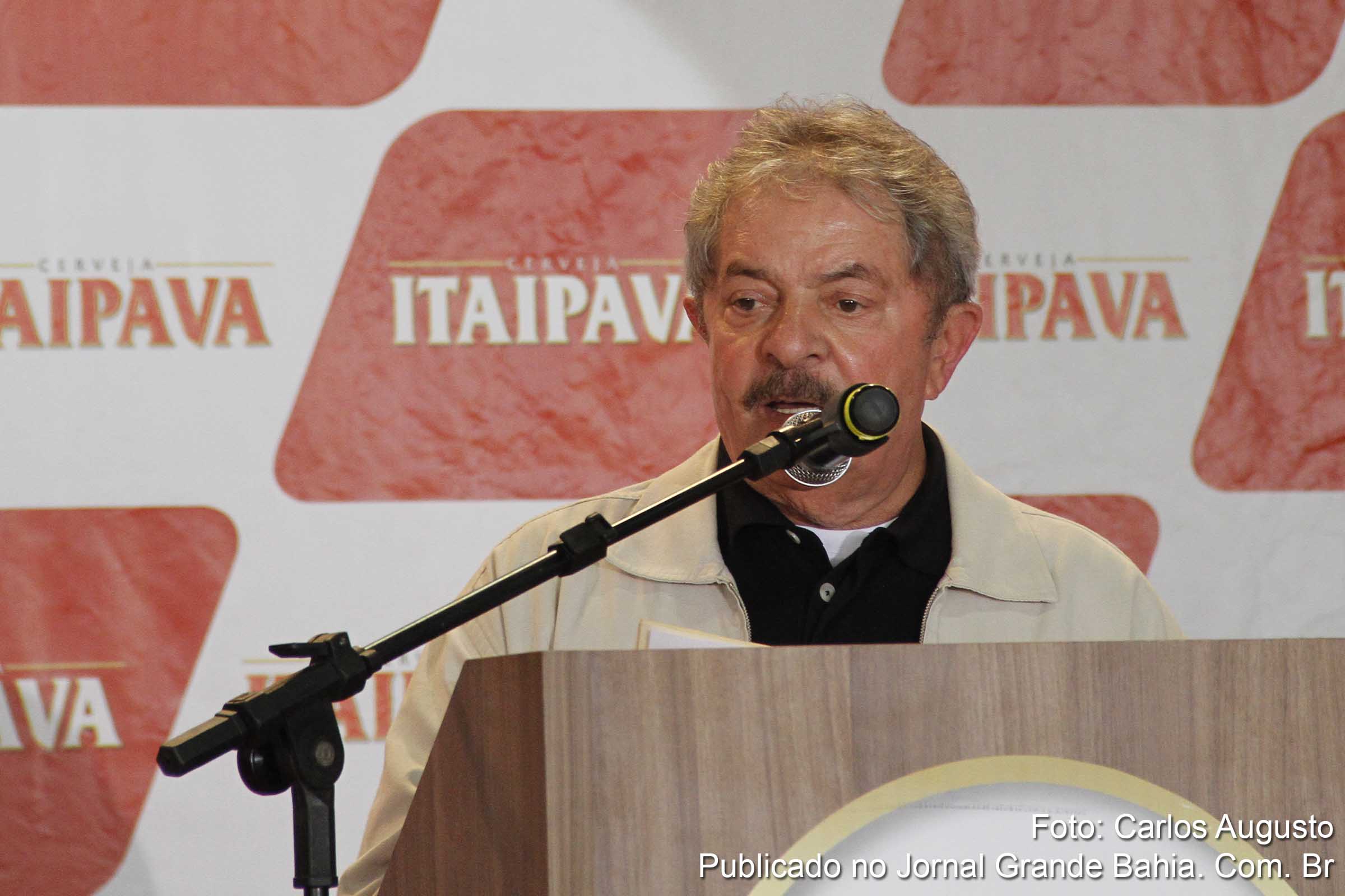 O ex-presidente Luiz Inácio Lula da Silva participa de eventos políticos na Bahia.