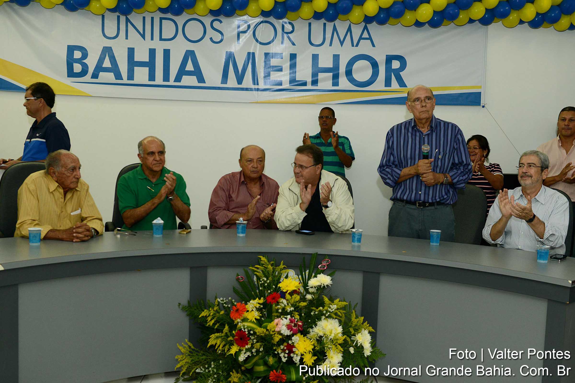 Prefeito Zé Otávio saúda Paulo Souto e Geddel Vieira Lima.