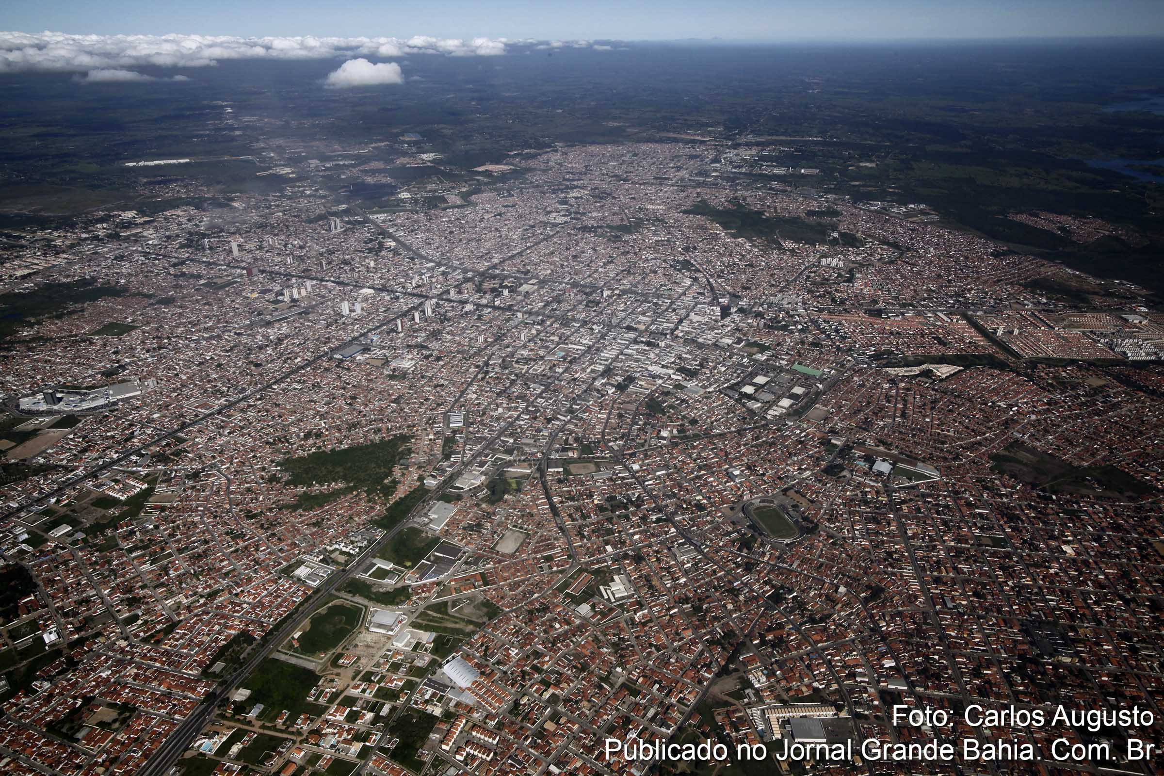 Vista aérea de Feira de Santana. Cidade apresenta elevado nível de violência. (Foto: Carlos Augusto | Jornal Grande Bahia)