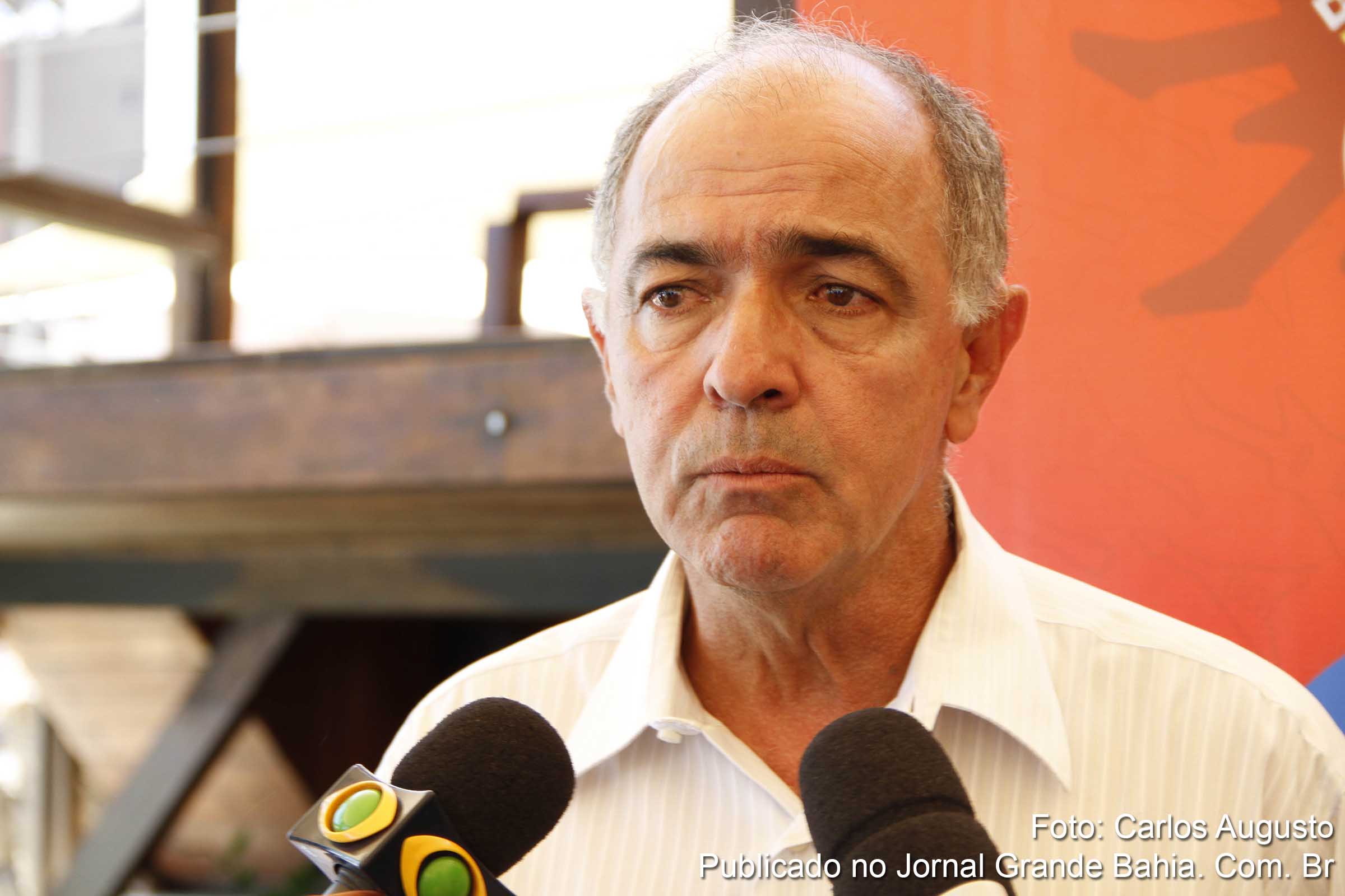 José Carlos Aleluia: “A exemplo da Seleção Brasileira da Copa de 1950, o governo de Jaques Wagner foi eleito com grande expectativa de ser o campeão. Mas, no final, é uma tragédia".