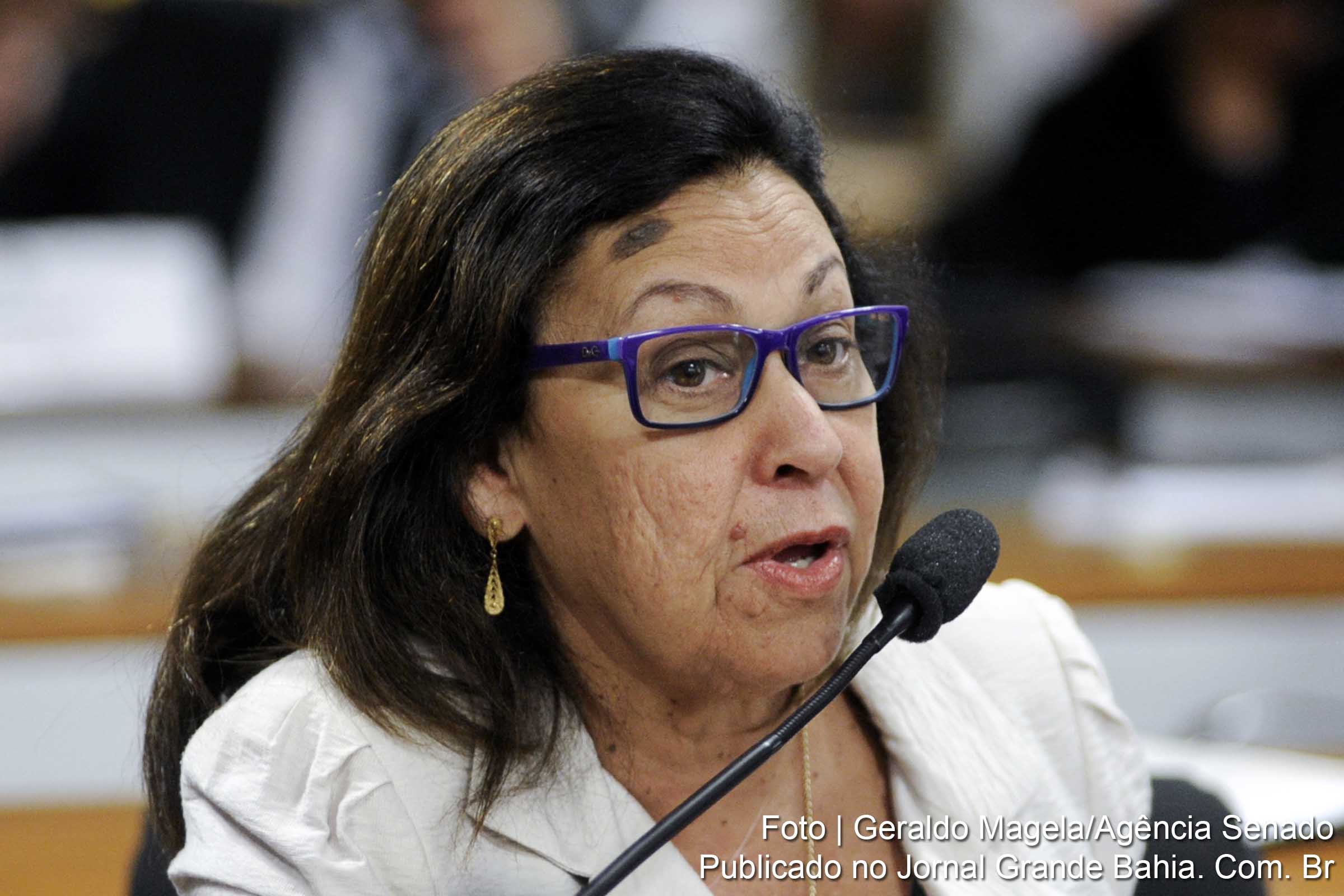 Lídice da Mata quer mais recursos para cultura.