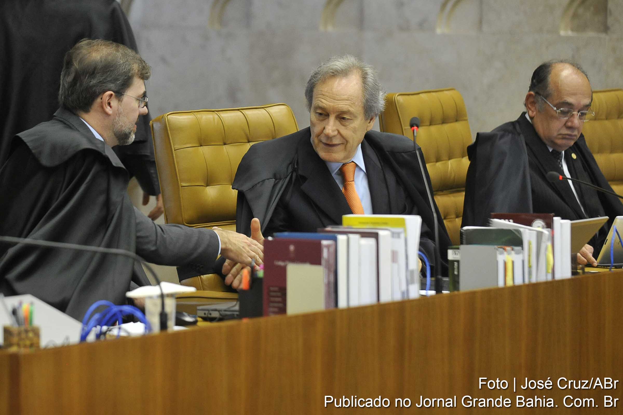 Ministros do STF aprovam acesso a informação.