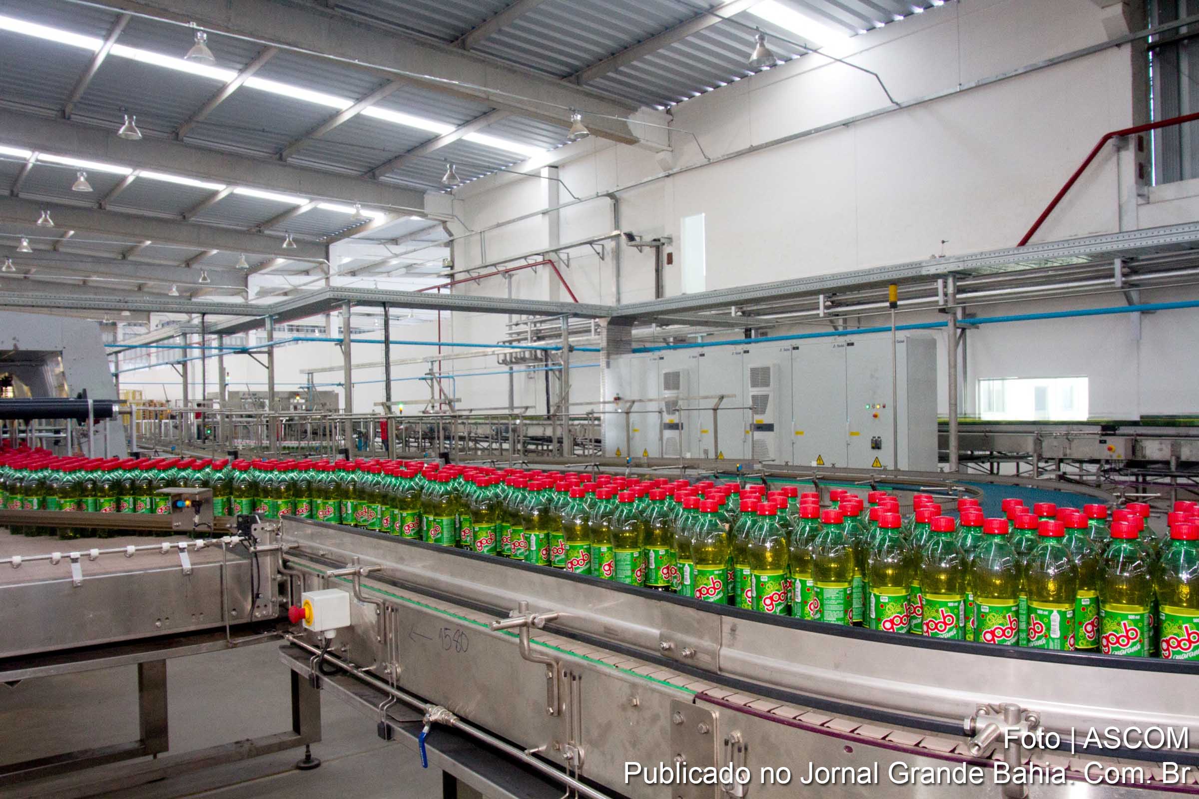 Linha de produção refrigerante Goob da Indústria São Miguel (ISM).