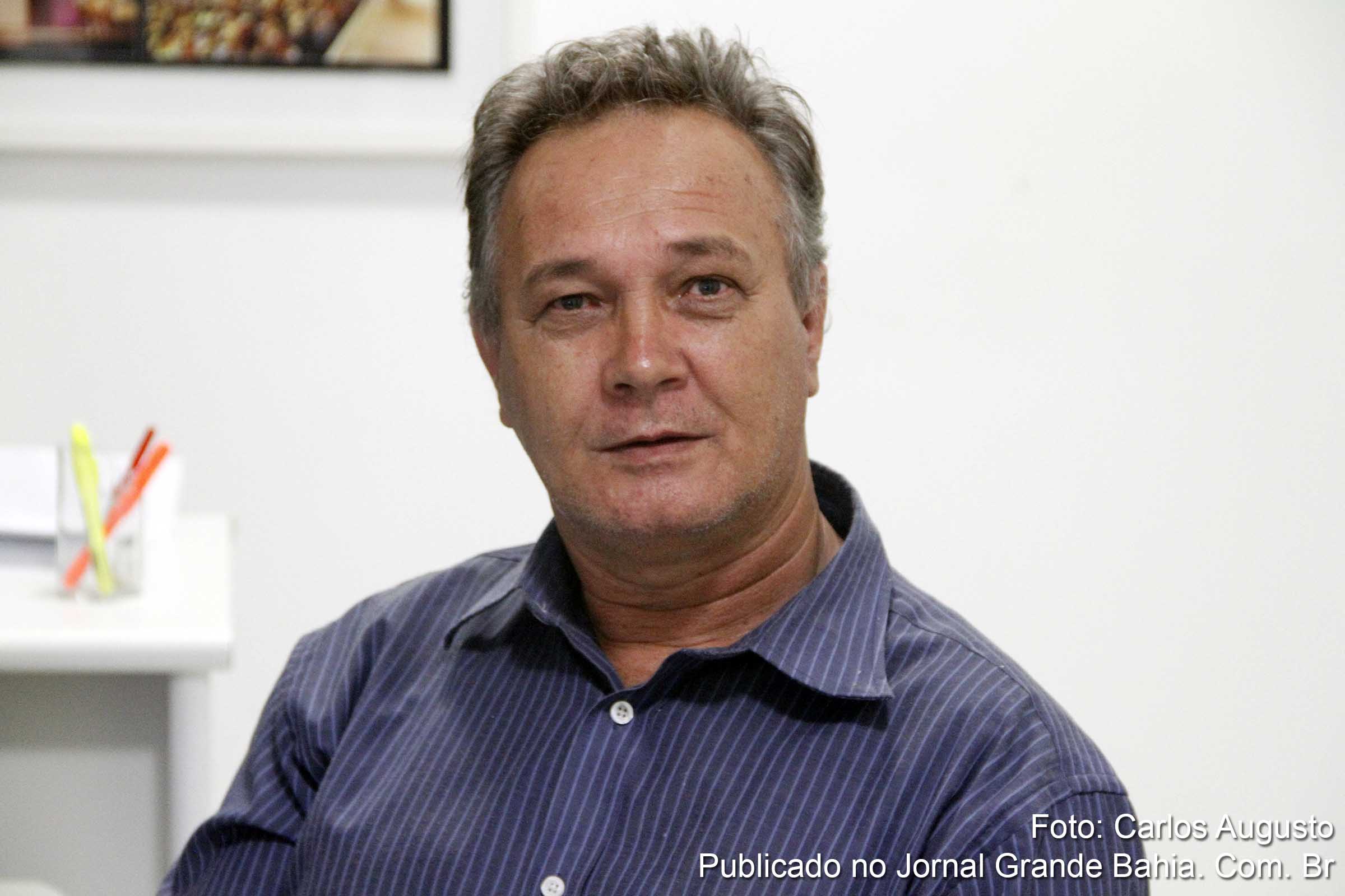 Álvaro Rios apresenta candidatura a deputado federal pelo PSDC, discorre sobre o cenário político, e comenta sobre as necessidades da comunidade da Região Metropolitana de Feira de Santana.