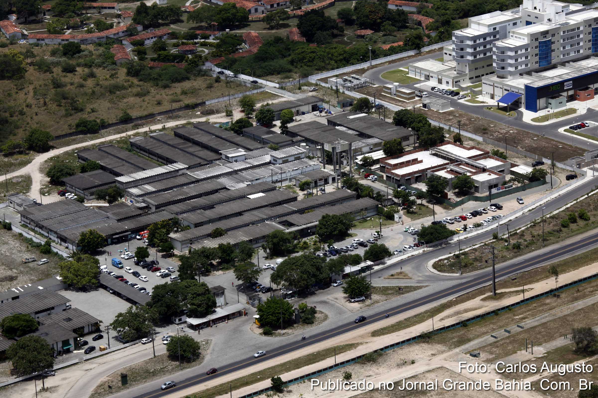 Vista aérea do Hospital Geral Clériston Andrade. (Foto: Carlos Augusto | Jornal Grande Bahia)