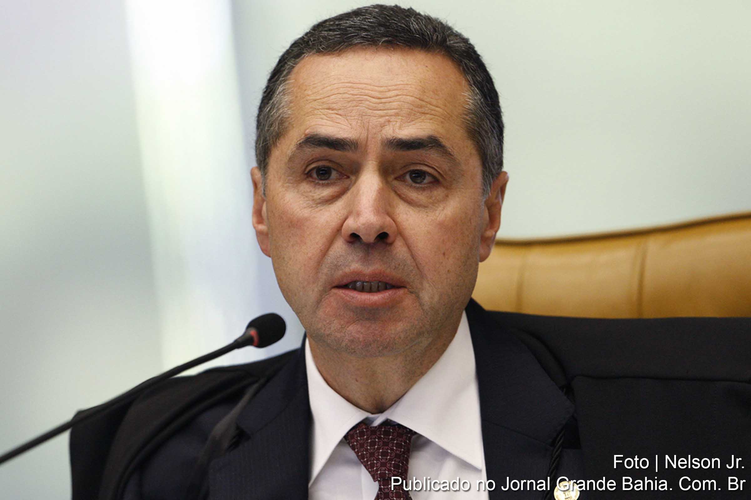 Ministro Luís Roberto Barroso decide pela liberdade de imprensa.
