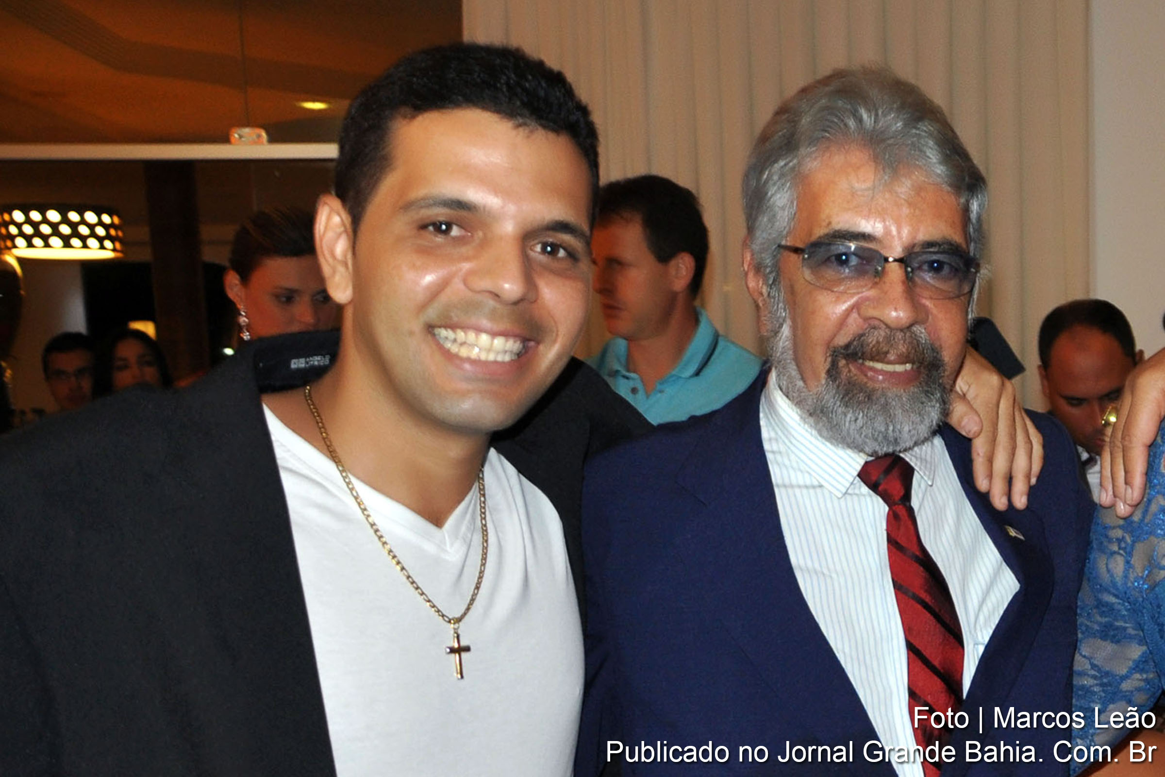 Paulo Vital de Moura Cunha e Vitalmiro Oliveira Cunha. Paulo Vital faleceu aos 32 anos.