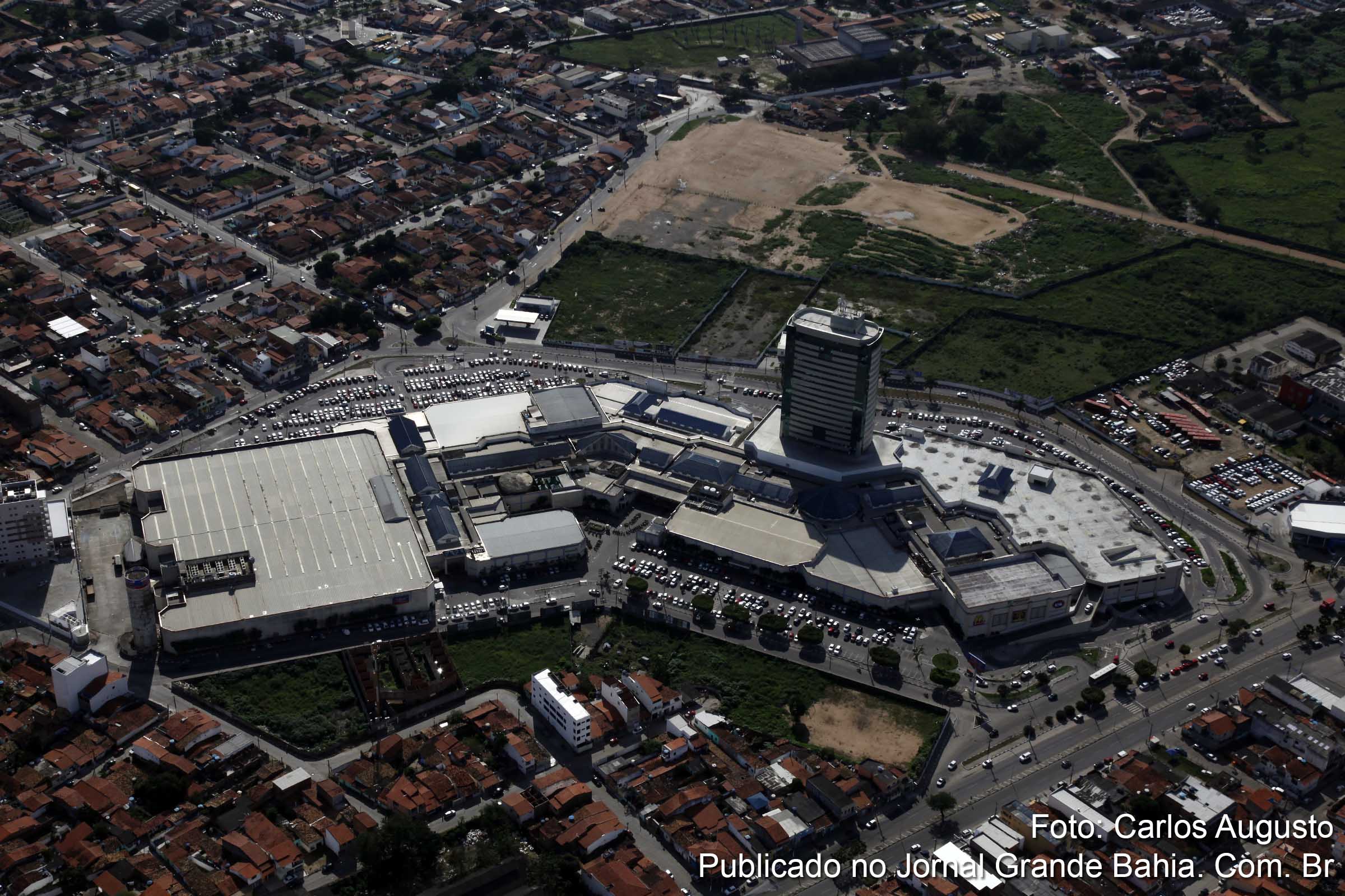 Vista área do Boulevard Shopping Feira de Santana.