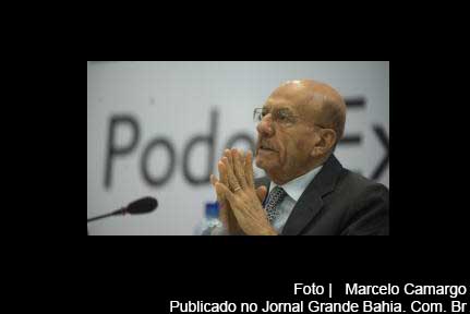O controlador geral da União, ministro Jorge Hage.