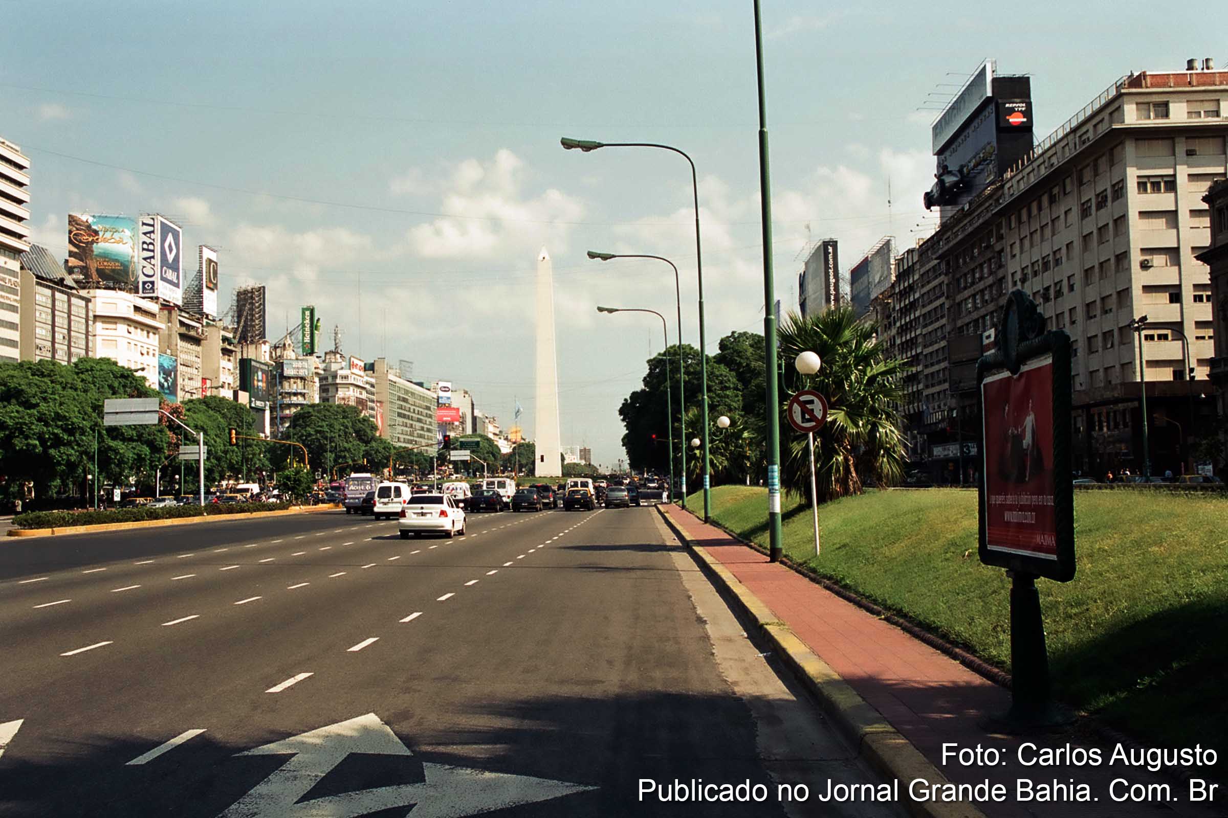 Avenida 9 de Julho em Buenos Aires, Argentina. Salvador e Buenos Aires passam a contar com voo direto. (Foto: Carlos Augusto | Jornal Grande Bahia)