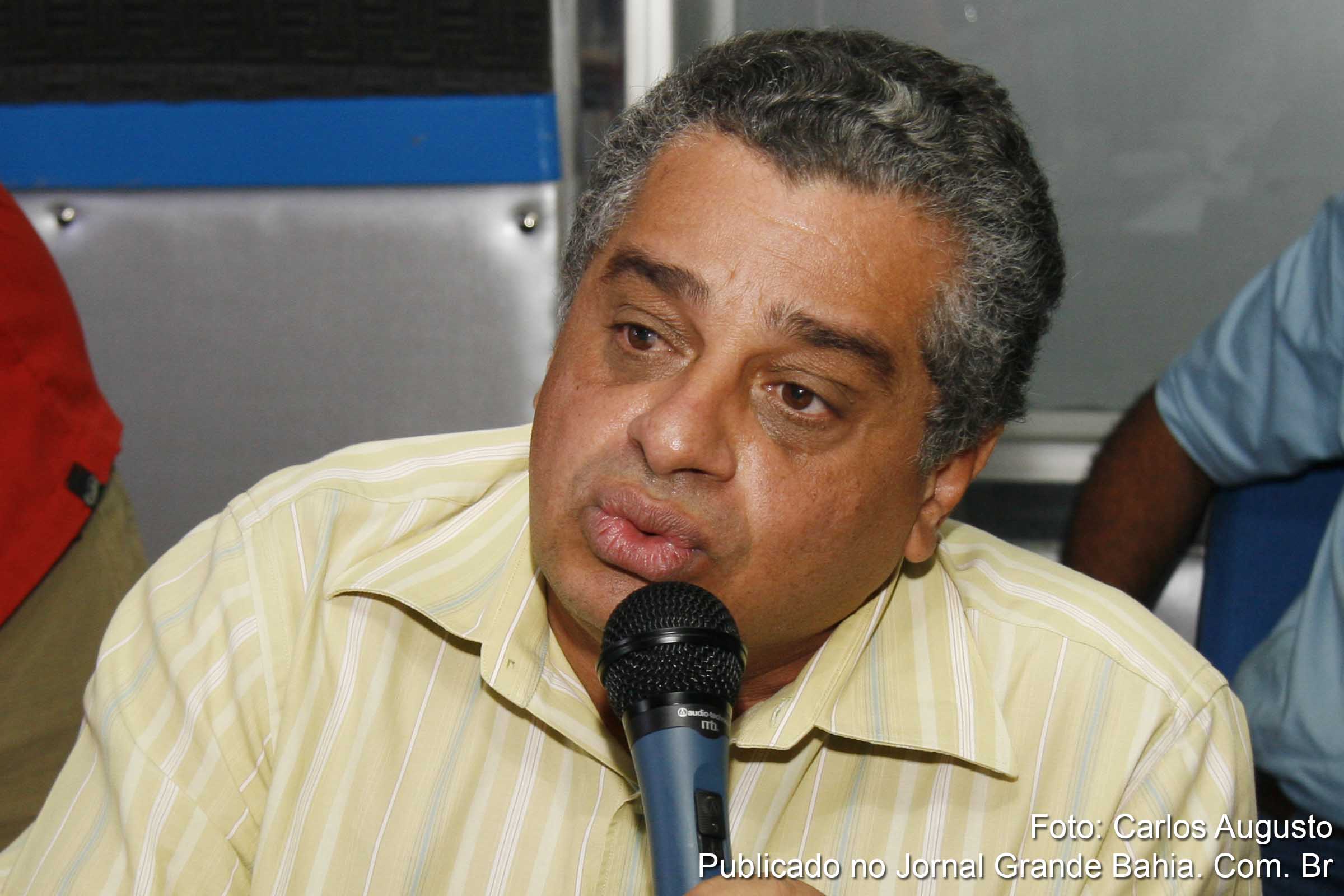 Contas do ex-prefeito Tarcízio Suzart Pimenta Junior recebem parecer favorável do MP.