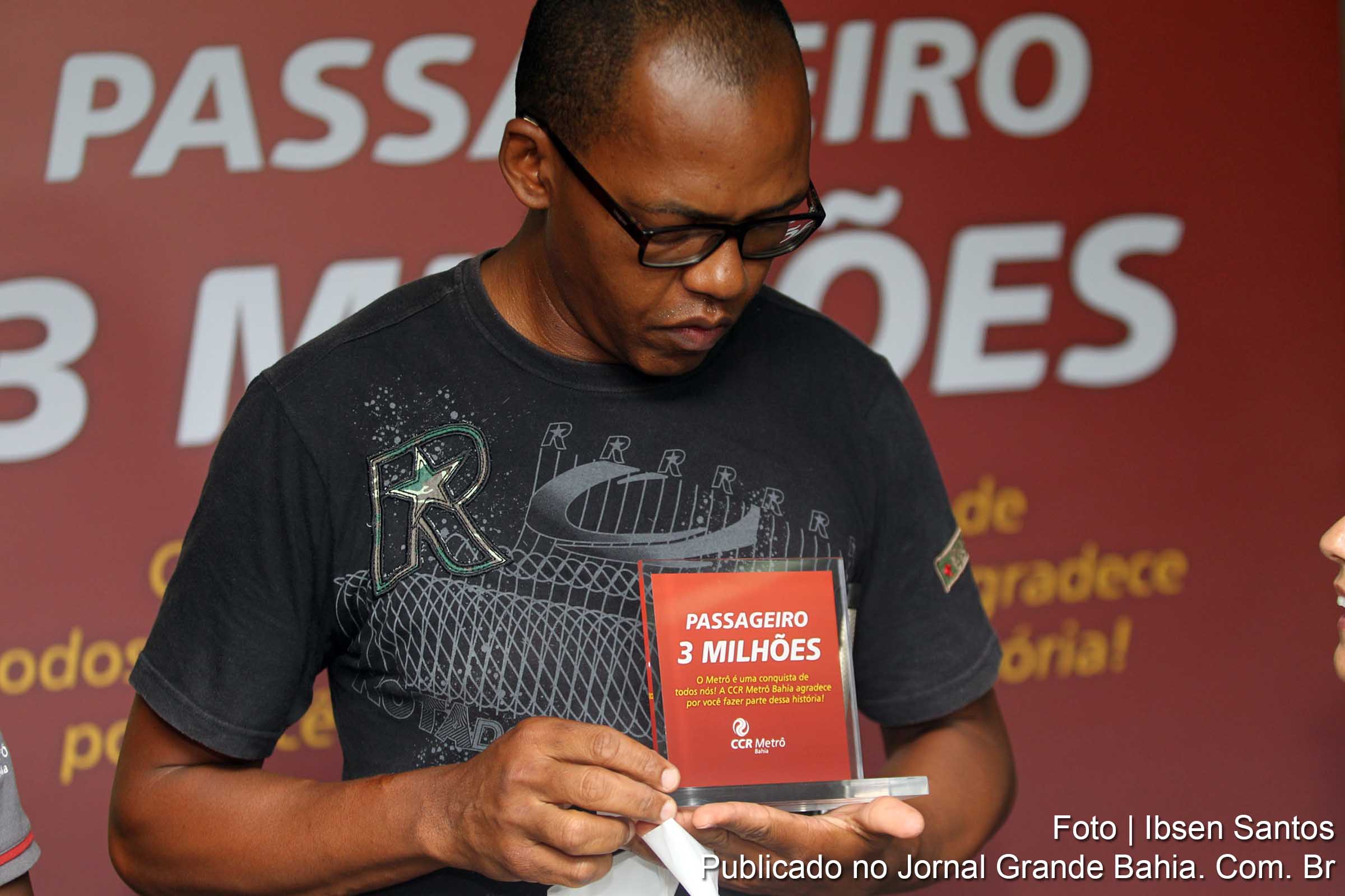 Metrô de Salvador transporta três milhões de passageiros.