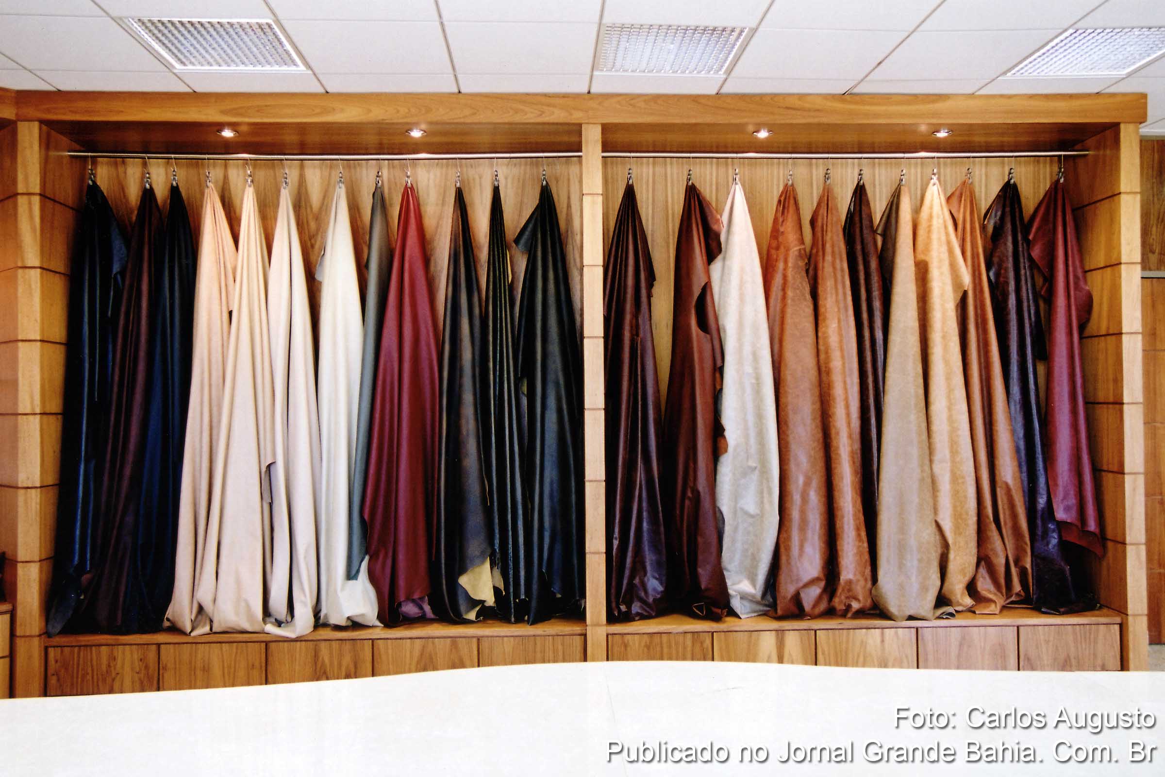 Peças de couro bovino. Produção brasileira foi de US$ 2,947 bilhões. (Foto: Carlos Augusto | Jornal Grande Bahia)