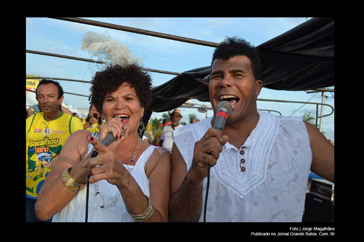 Cantores feirenses Dilma e Djalma Ferreira. Presenças marcantes nas micaretas de Feira de Santana.