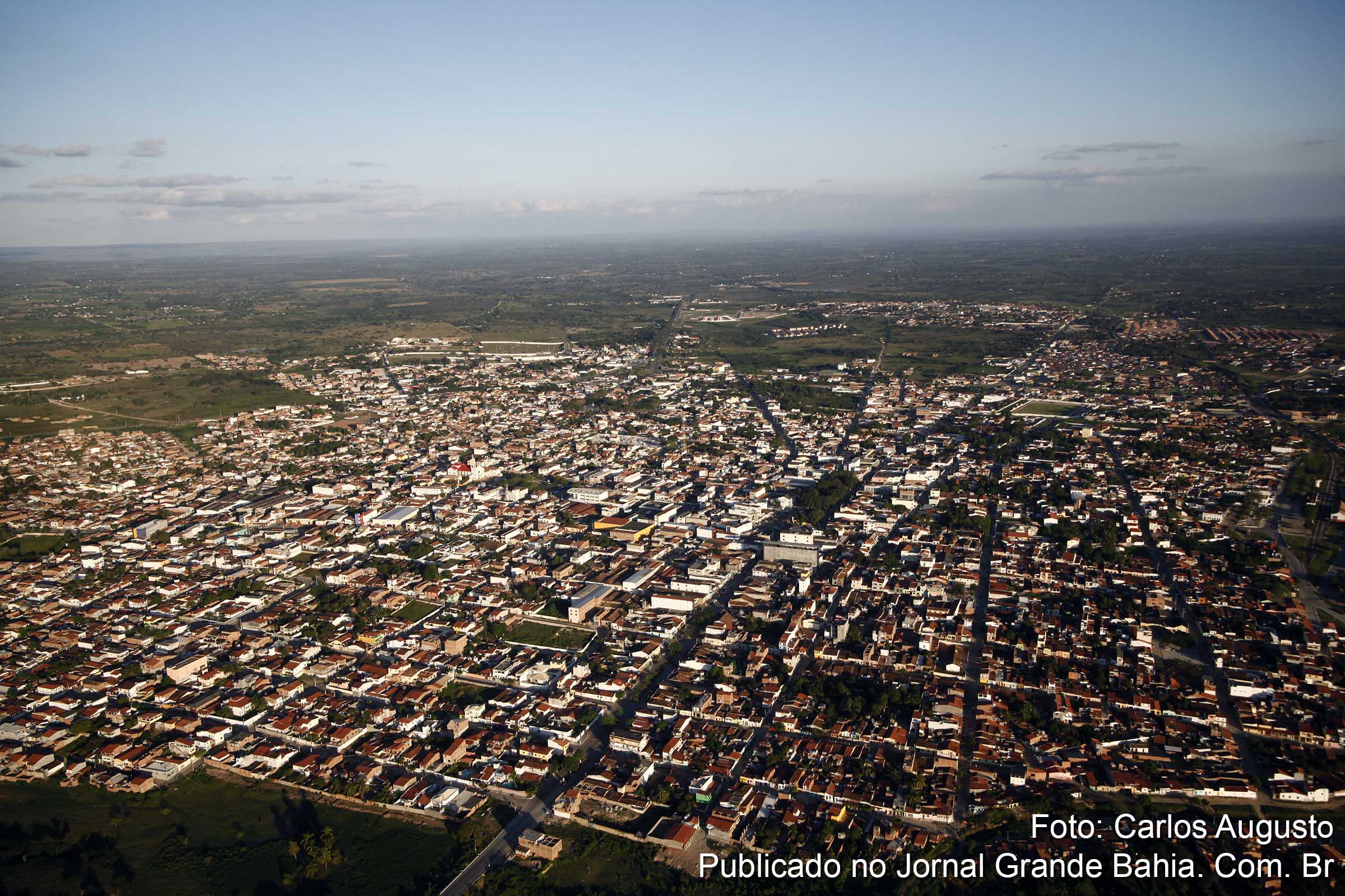 Vista aérea de Serrinha. Campanha pela criação da UFNB vem reunindo diversas lideranças políticas. (Foto: Carlos Augusto | Jornal Grande Bahia).
