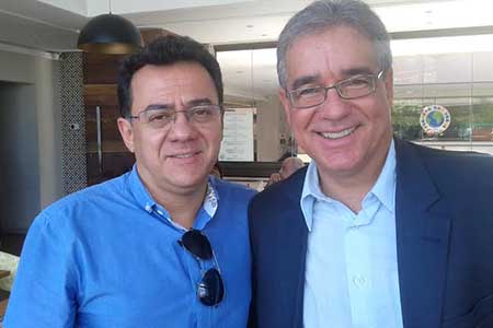 O deputado estadual Zé Neto e o presidente da Associação Comercial Marcelo Alexandrino, preocupados com a ampliação do Aeroporto João Durval.