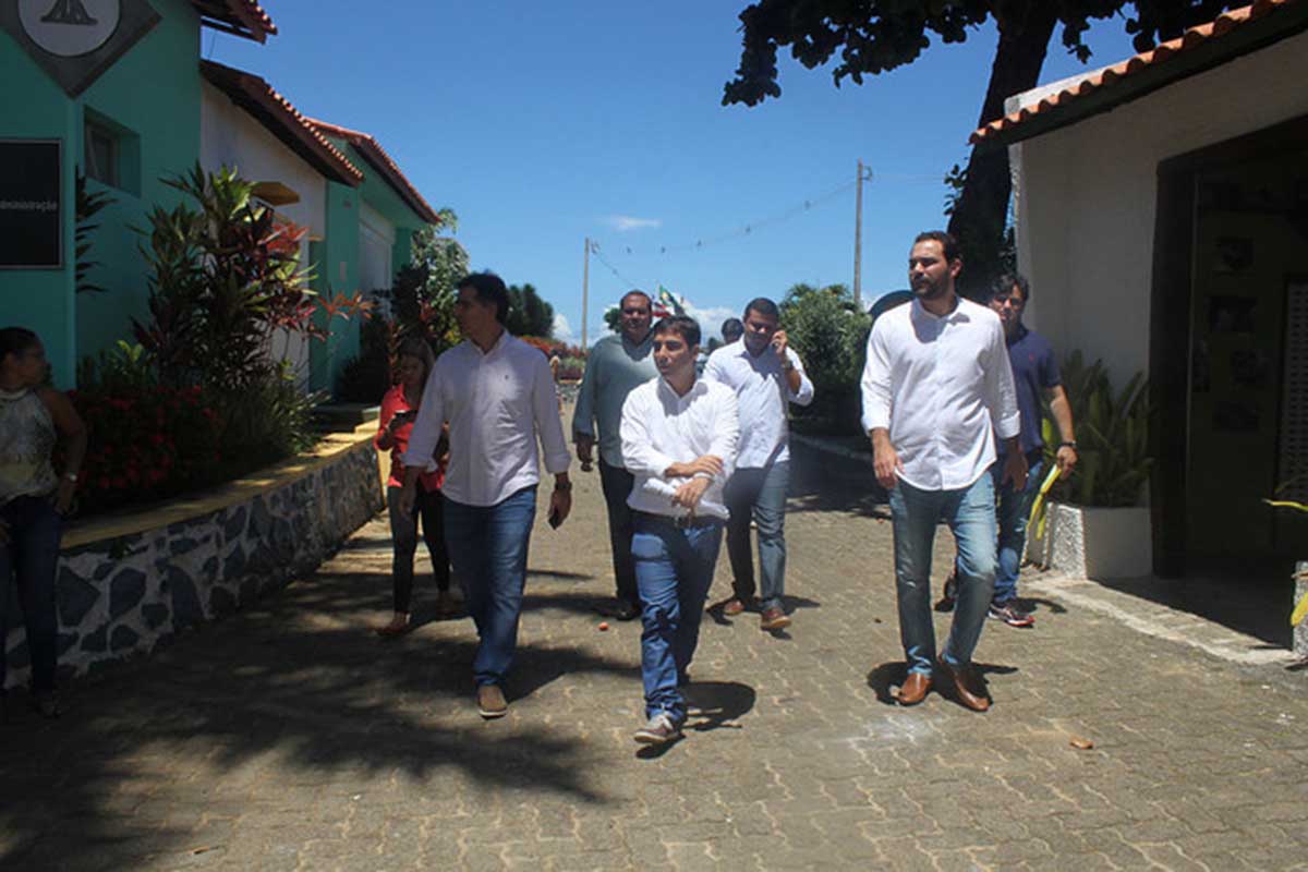 Deputados pedem interdição do Zoológico de Salvador