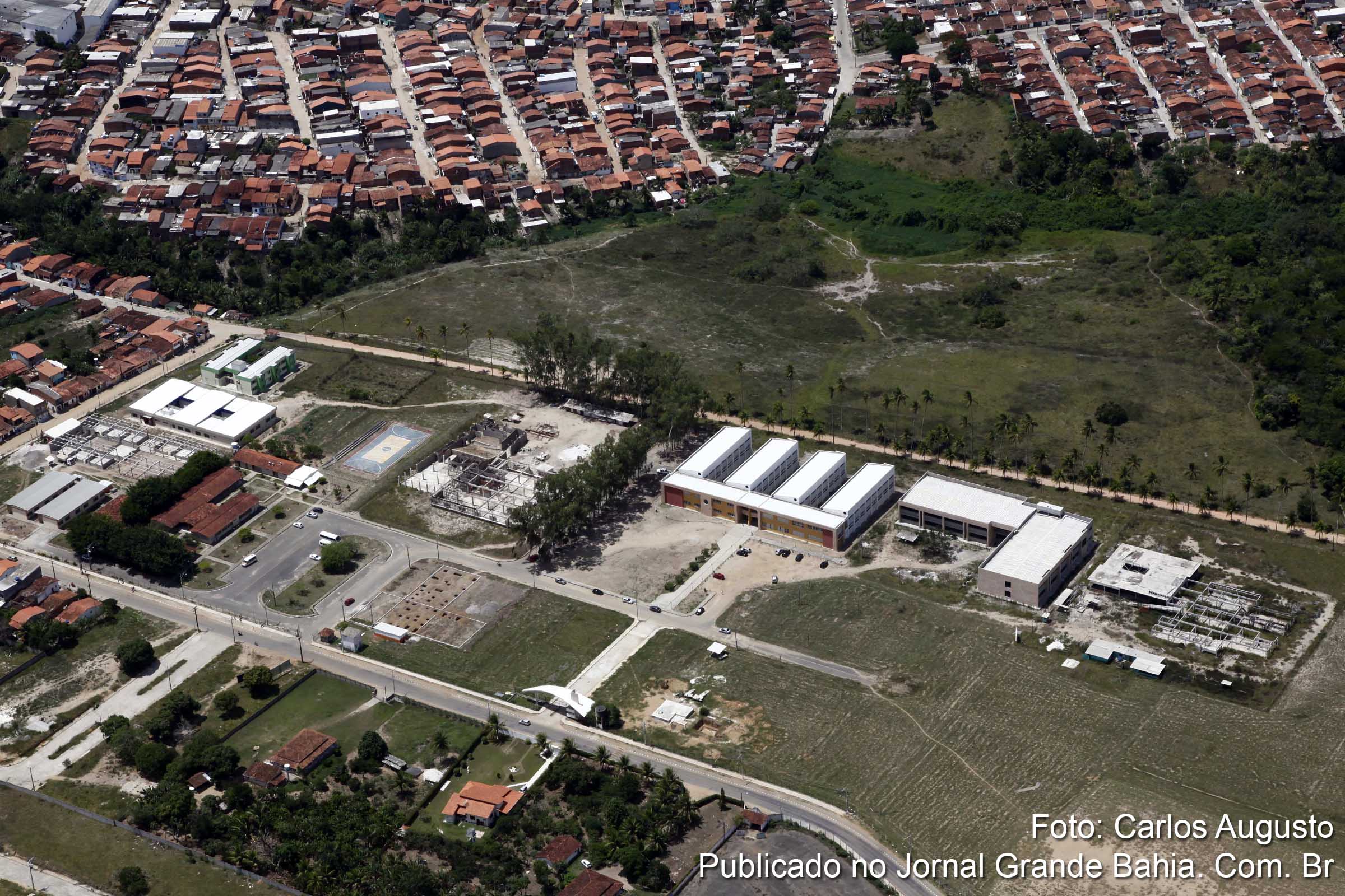 Vista aérea do campus Universidade Federal do Recôncavo da Bahia (UFRB), em Santo Antônio de Jesus. (Foto: Carlos Augusto | Jornal Grande Bahia)