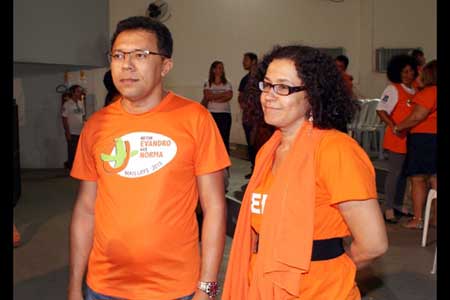 Eleitos para Uefs o novo reitor Evandro Nascimento Solva e a vice Norma Lucia de Almeida.