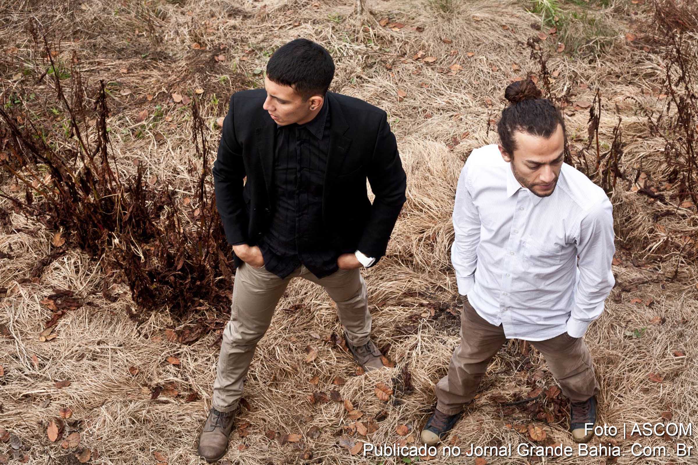 Marko Fonseca e Raúl Martínez (Costa Rica), da Cia Los Innato.