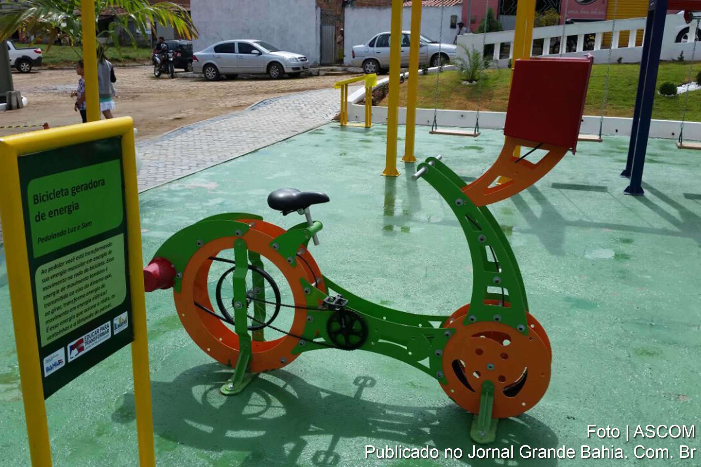 Praça da Ciência Raul de Caém.