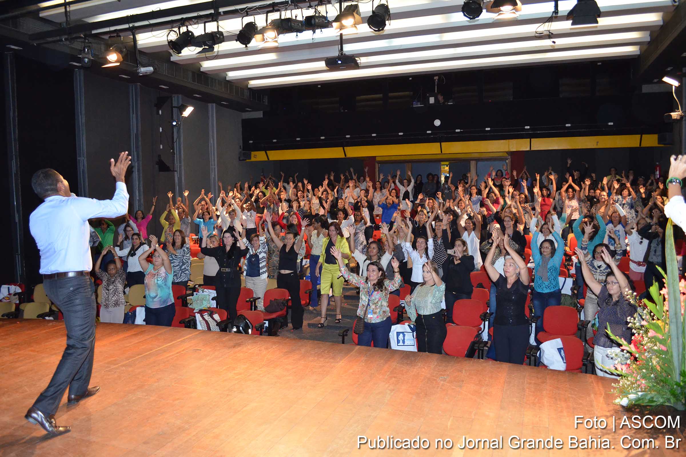 II Seminário da Mulher Empreendedora ocorreu na CDL em Feira de Santana. Evento demostrou como hábitos profissionais e pessoais podem influenciar no desempenho nos negócios.