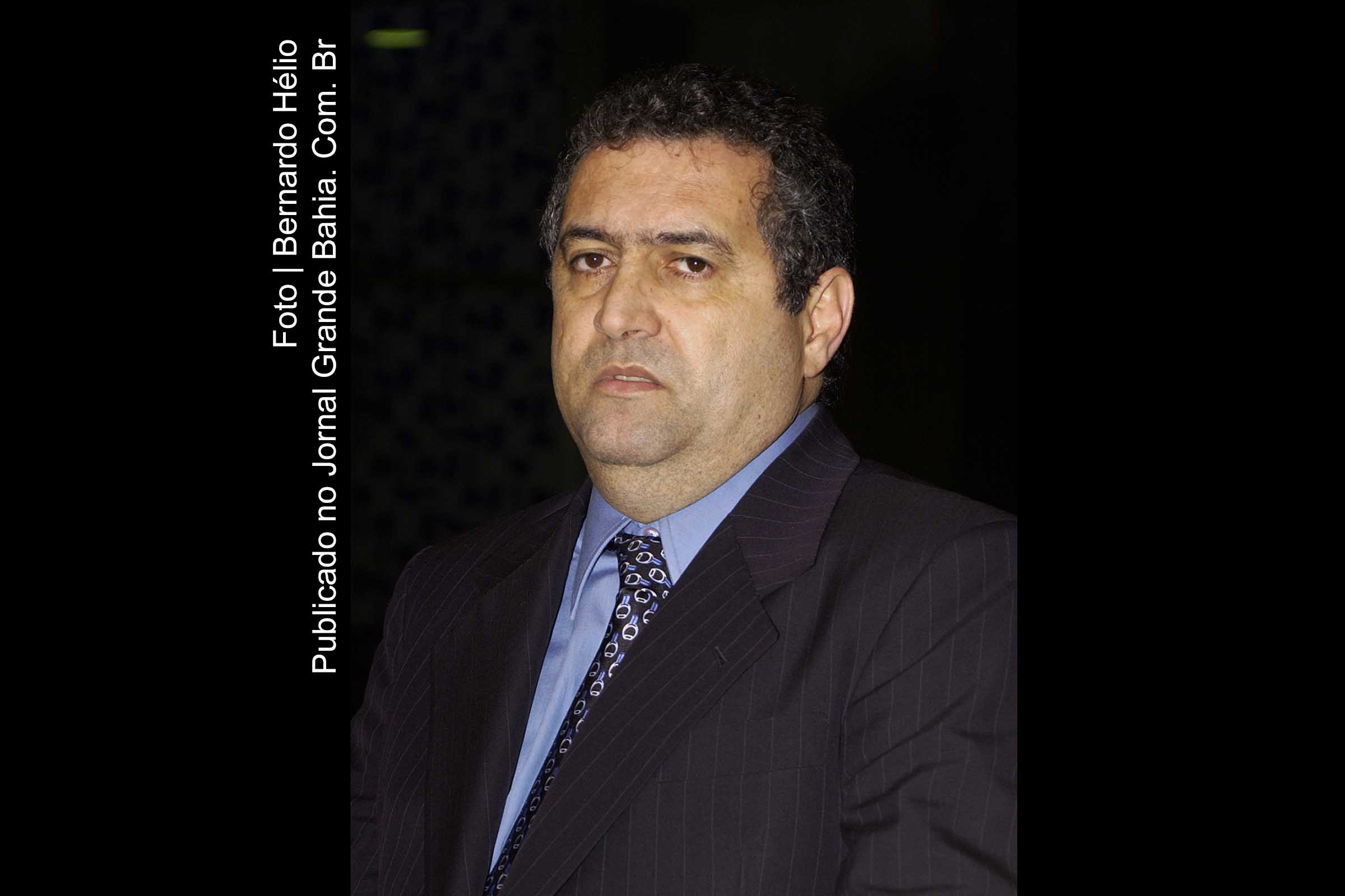 Ex-deputado José Mohamed Janene pode ter o corpo exumado.