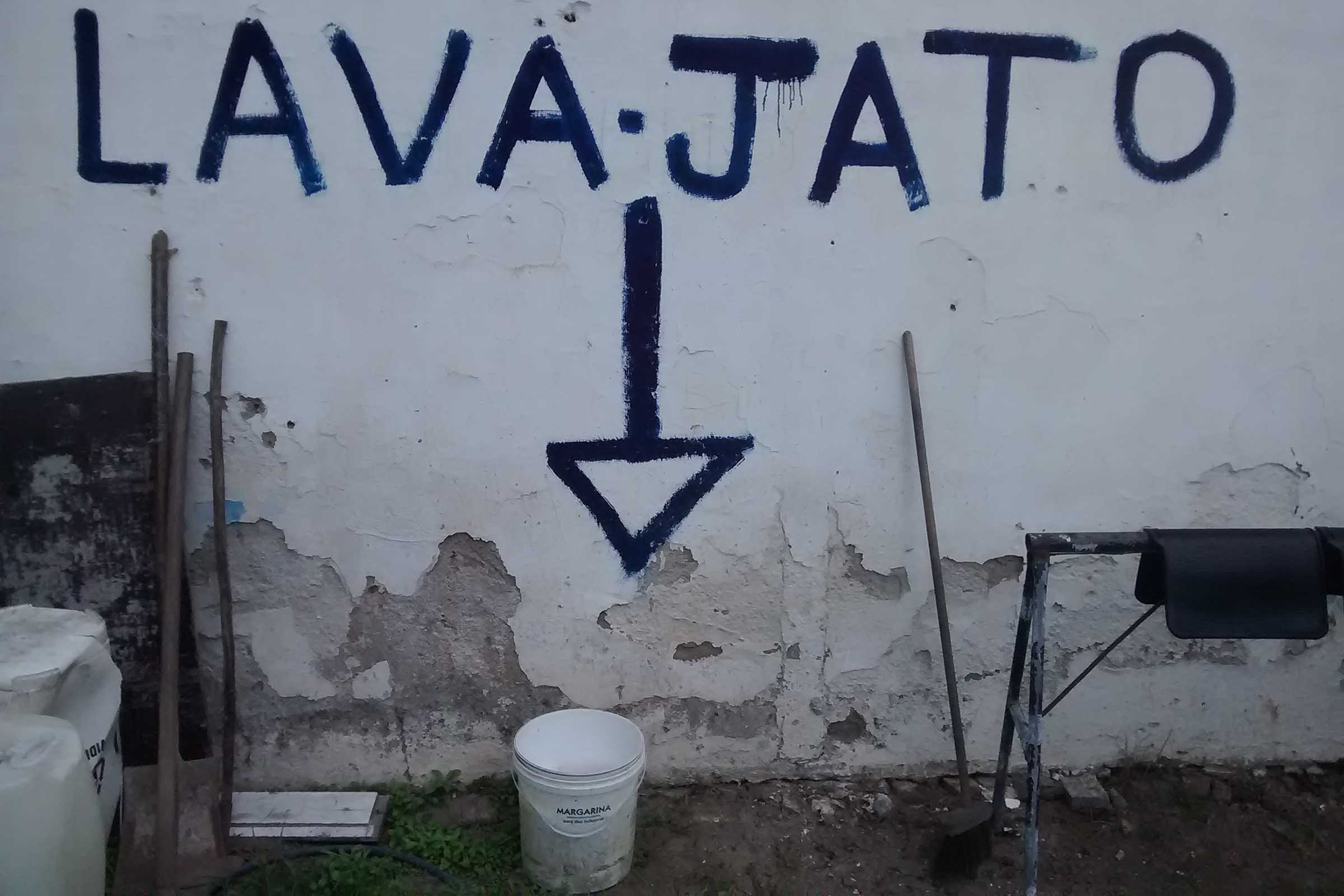 Artigo de Alberto Peixoto aborda Operação Lava Jato.