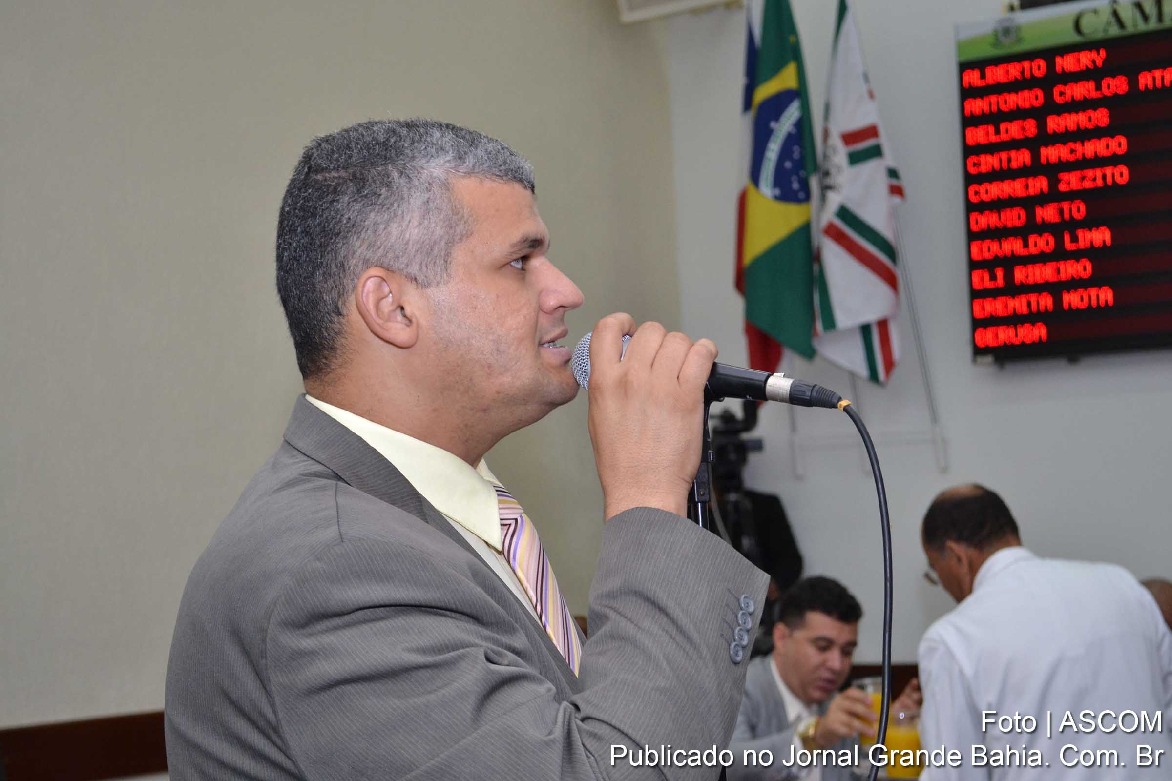 Vereador Pablo Roberto apresenta moção de censura em decorrência da situação degradante a vida humana encontra nas instalações do Presídio Regional de Feira de Santana.