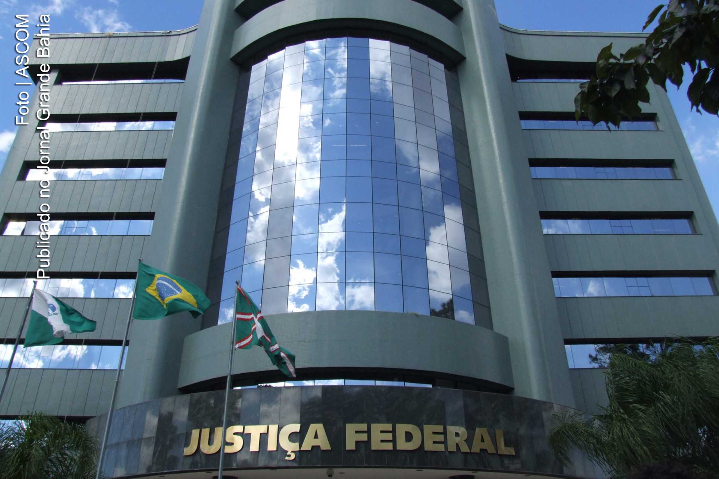 Fachada da sede da Justiça Federal de Curitiba.
