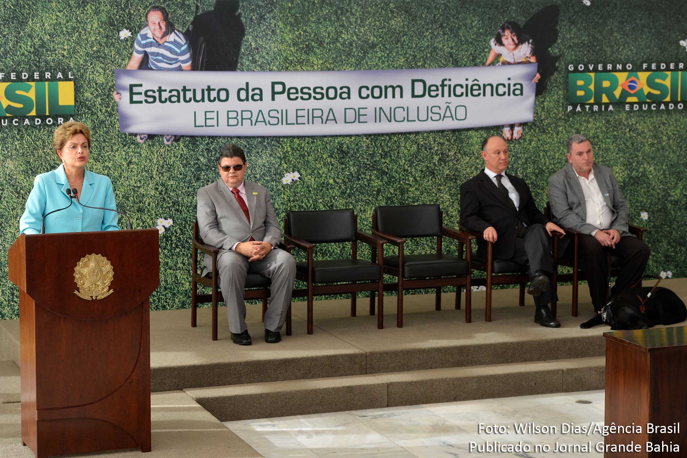 Presidenta Dilma Rousseff discursa durante sanção do Estatuto da Pessoa com Deficiência.
