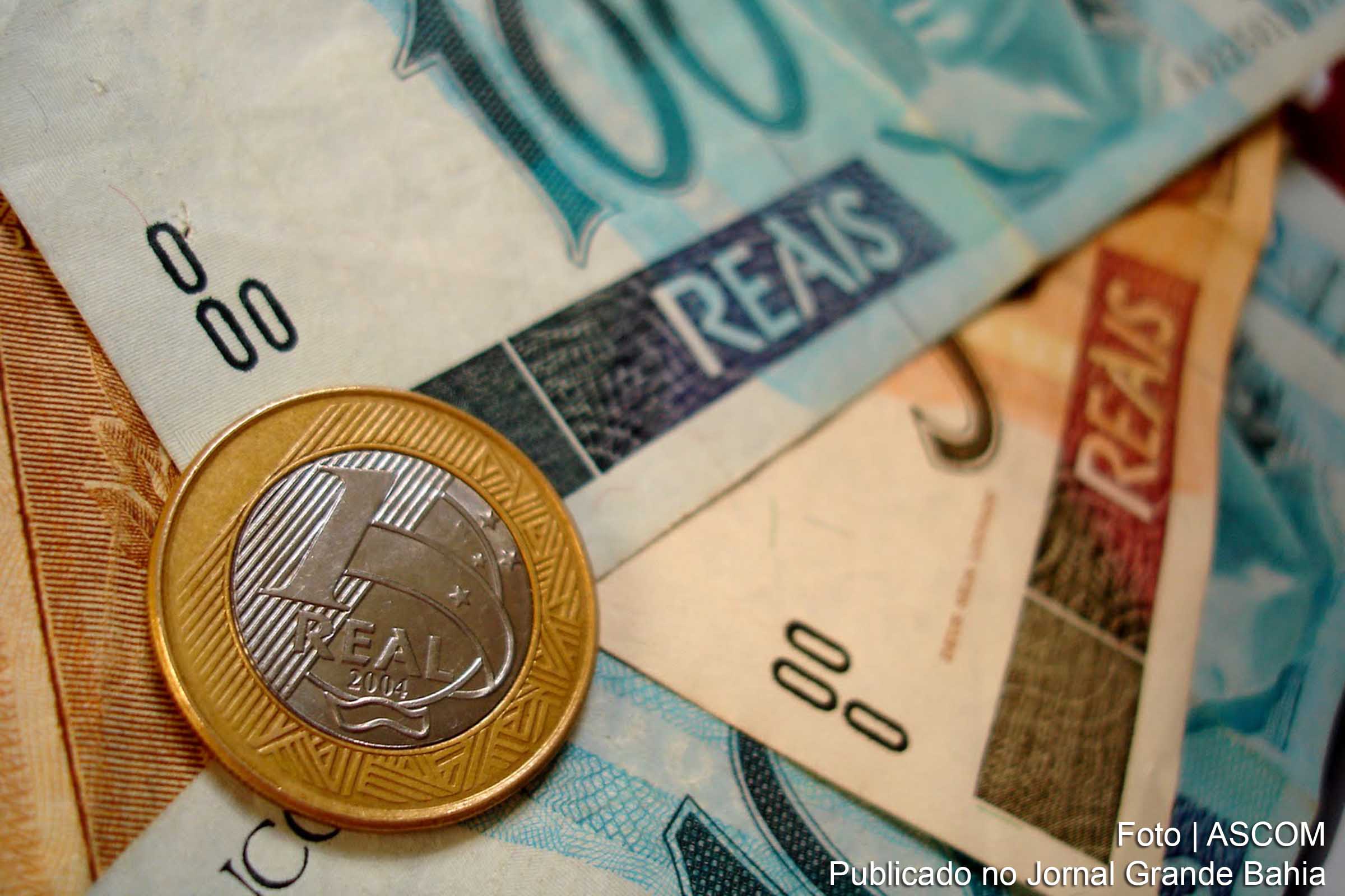 Economia brasileira com tendência de queda, também em 2016.