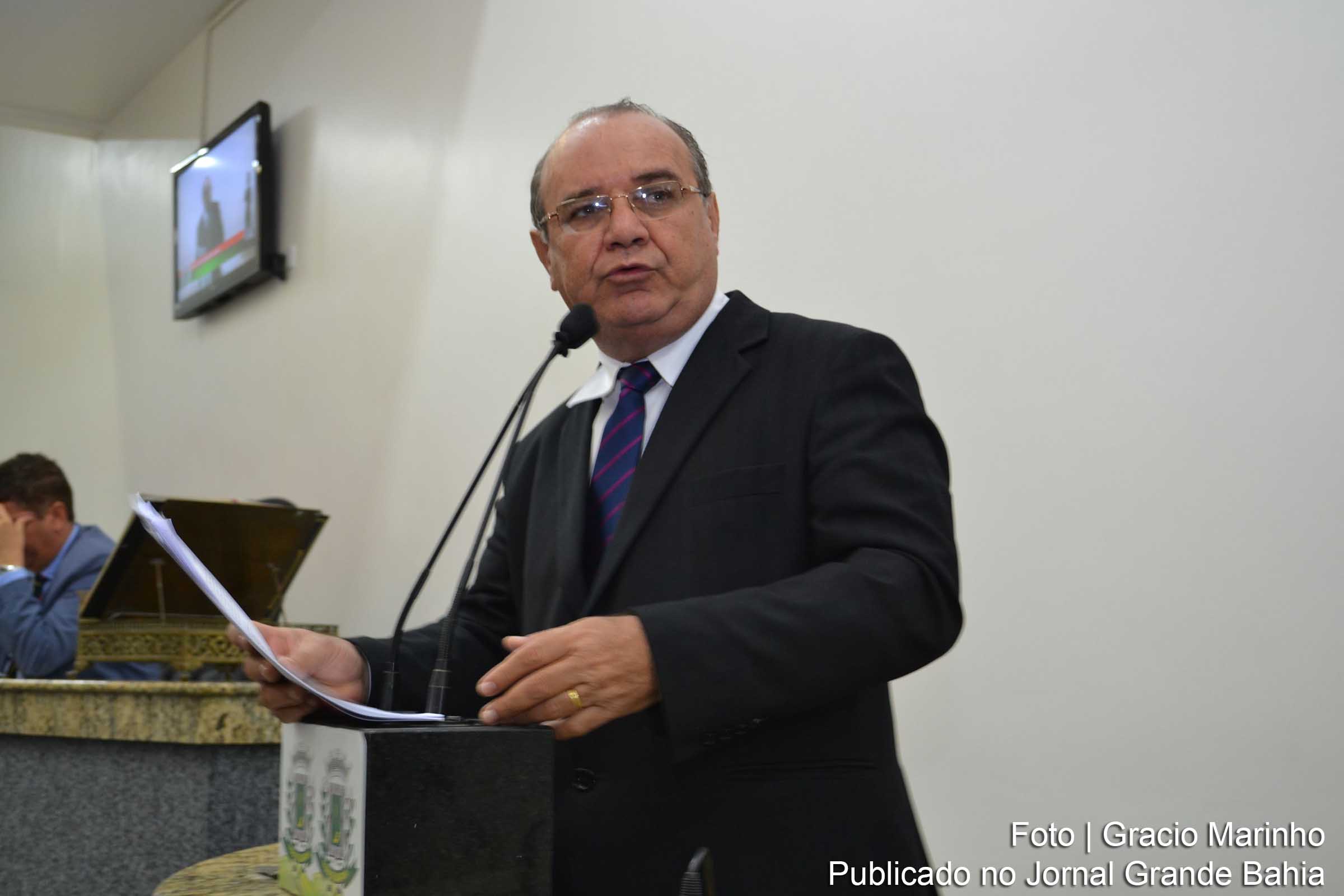 Vereador José Carneiro Rocha mente ao afirmar que o prefeito José Ronaldo não responde a processos judiciais.