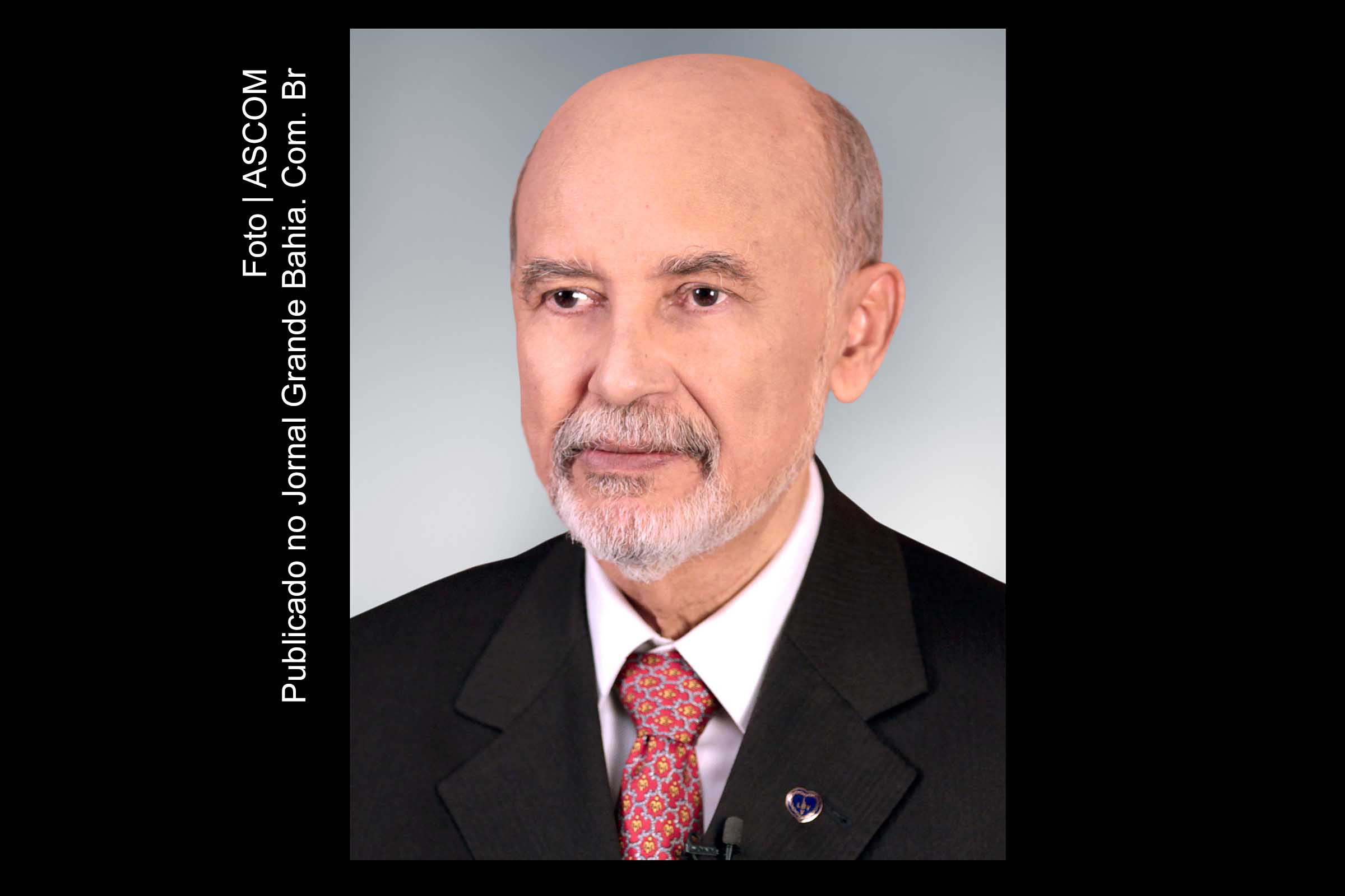 José de Paiva Netto, jornalista, radialista e escritor.