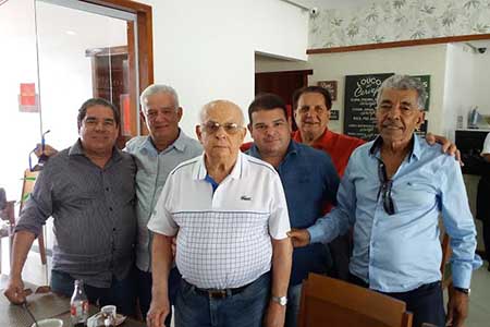 O empresário Jose da Costa Falcão volta às reuniões-almoços da Confraria dos Gastrônomos.