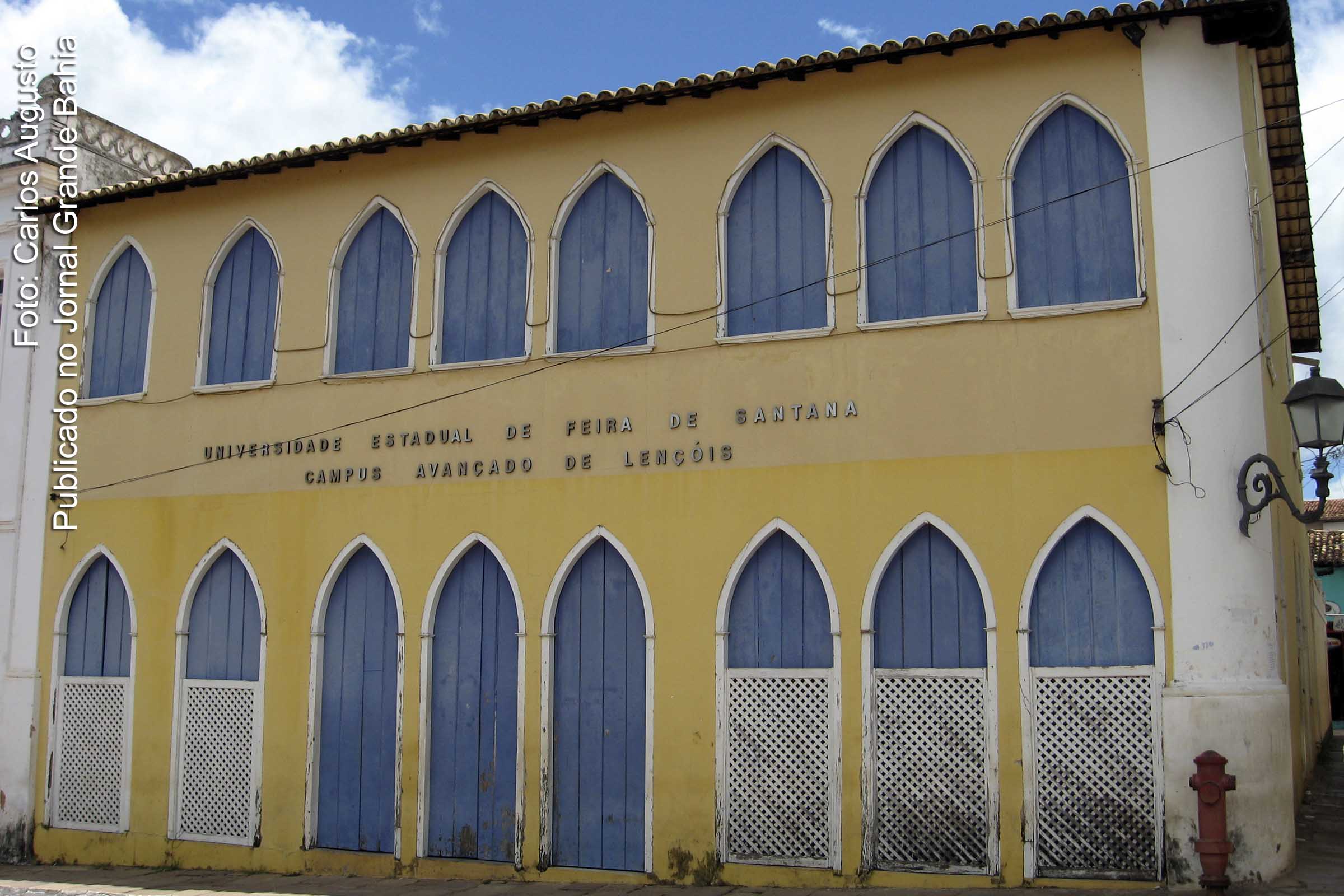 Fachada do Campus da Uefs em Lençóis.