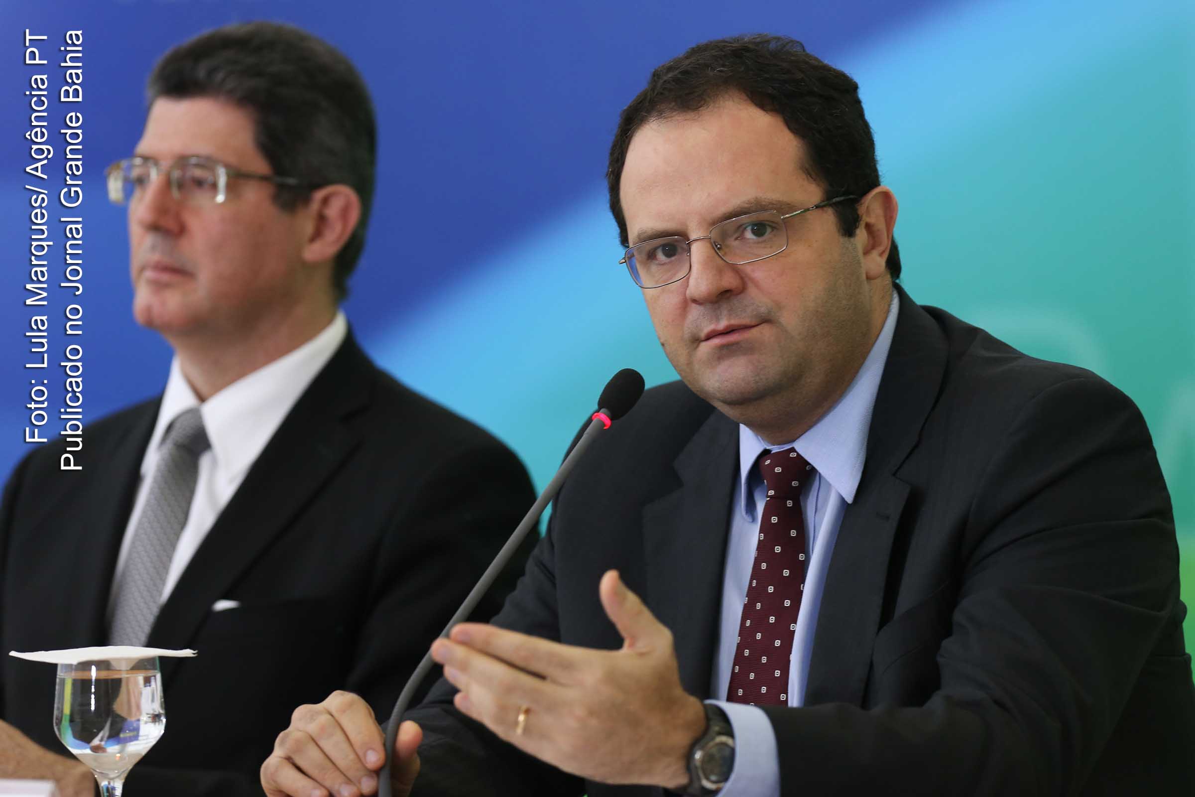 Ministro Nelson Barbosa diz que o governo enviará uma medida provisória com a proposta e também pretende modificar o Projeto de Lei Orçamentária Anual (PLOA) para o próximo ano.