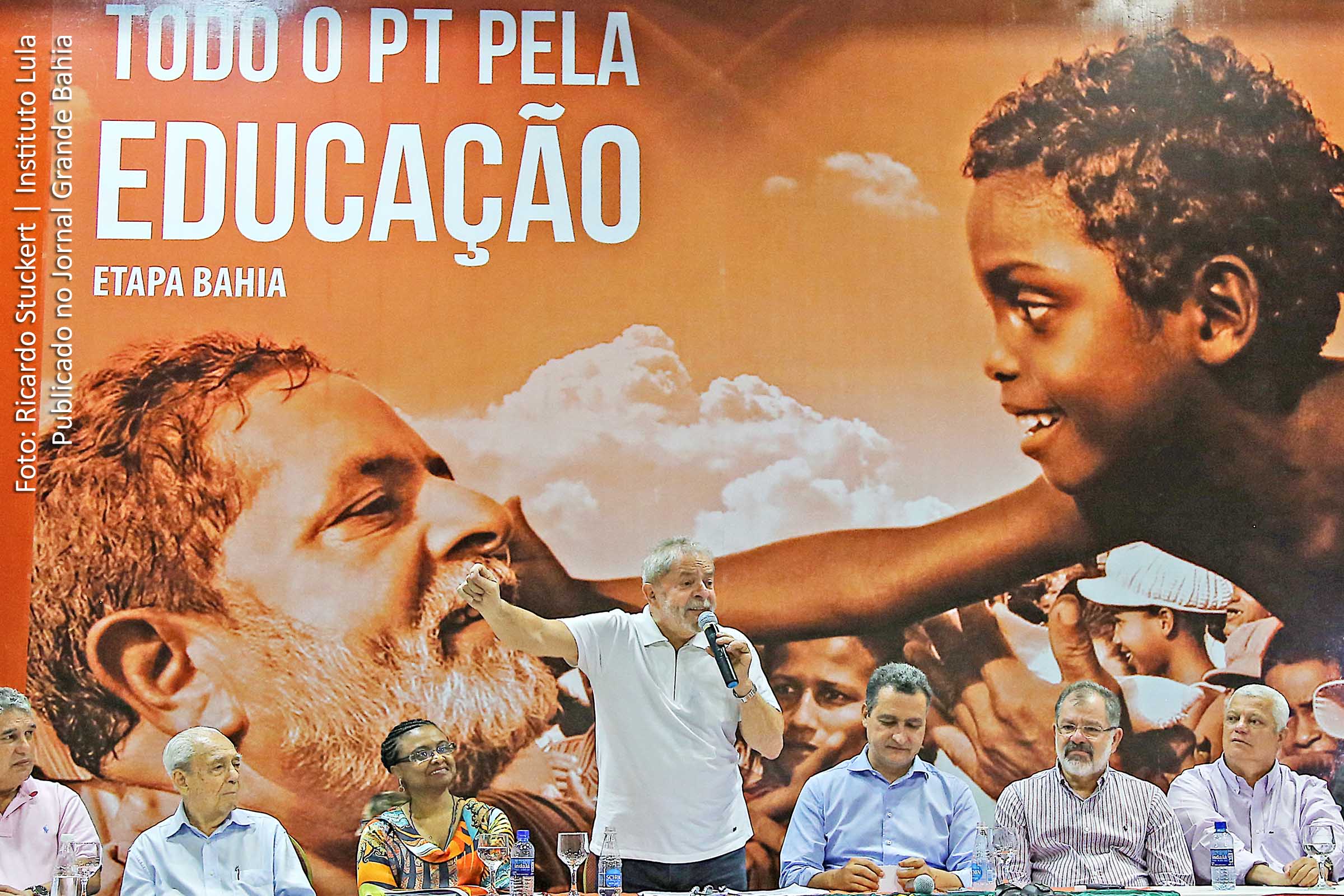 Lula agradeceu pelo que viu ontem no Piauí e hoje na Bahia, “o que eu vi nas escolas públicas, foi uma lição de vida pra mim”.
