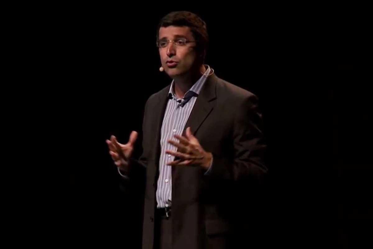 André Esteves é CEO do BTG Pactual, empresa financeira global que atua nos mercados de investment banking, sales & trading, corporate lending, wealth management e asset management.