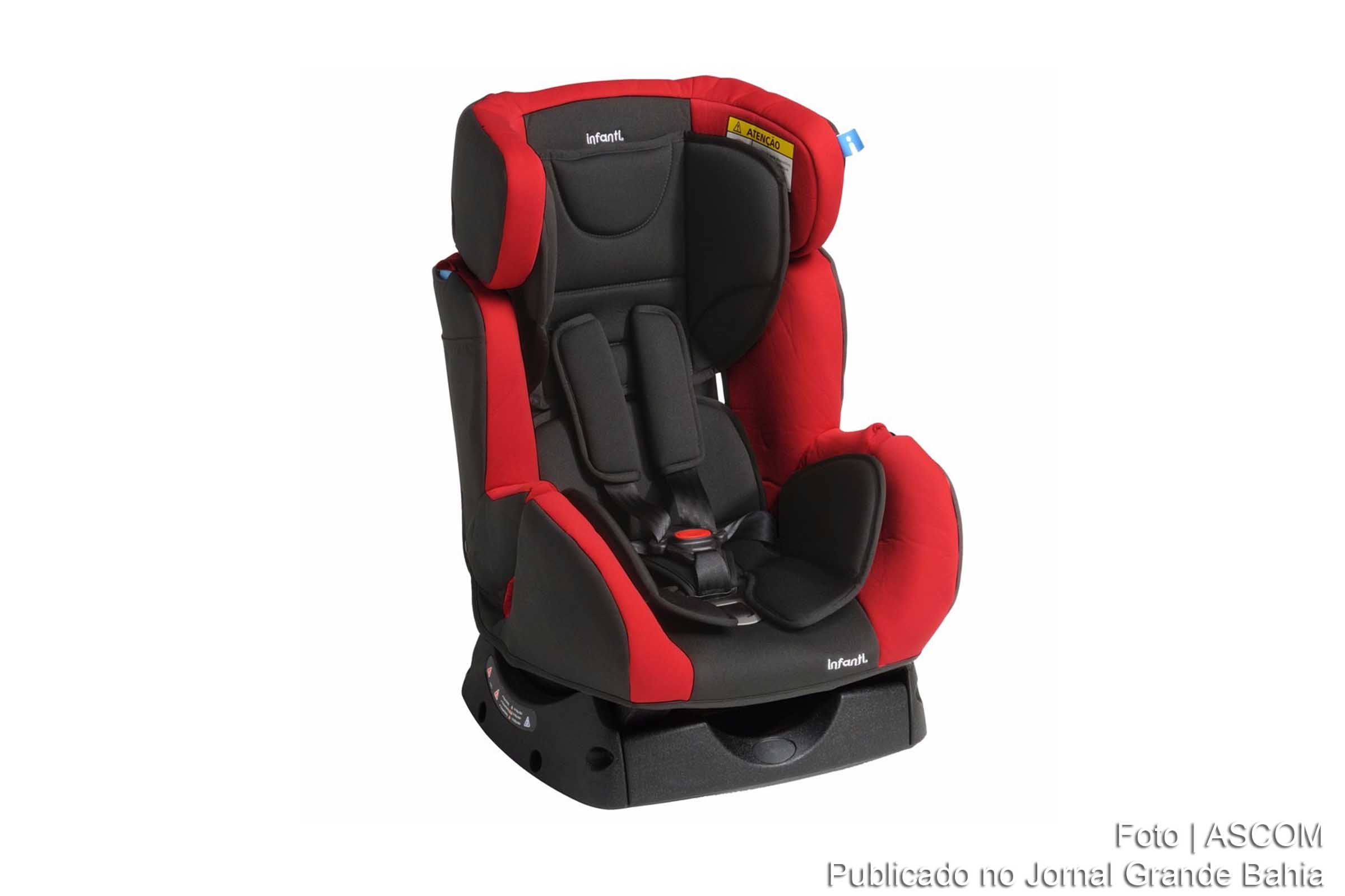 SMT promove campanha pelo uso da cadeirinha.