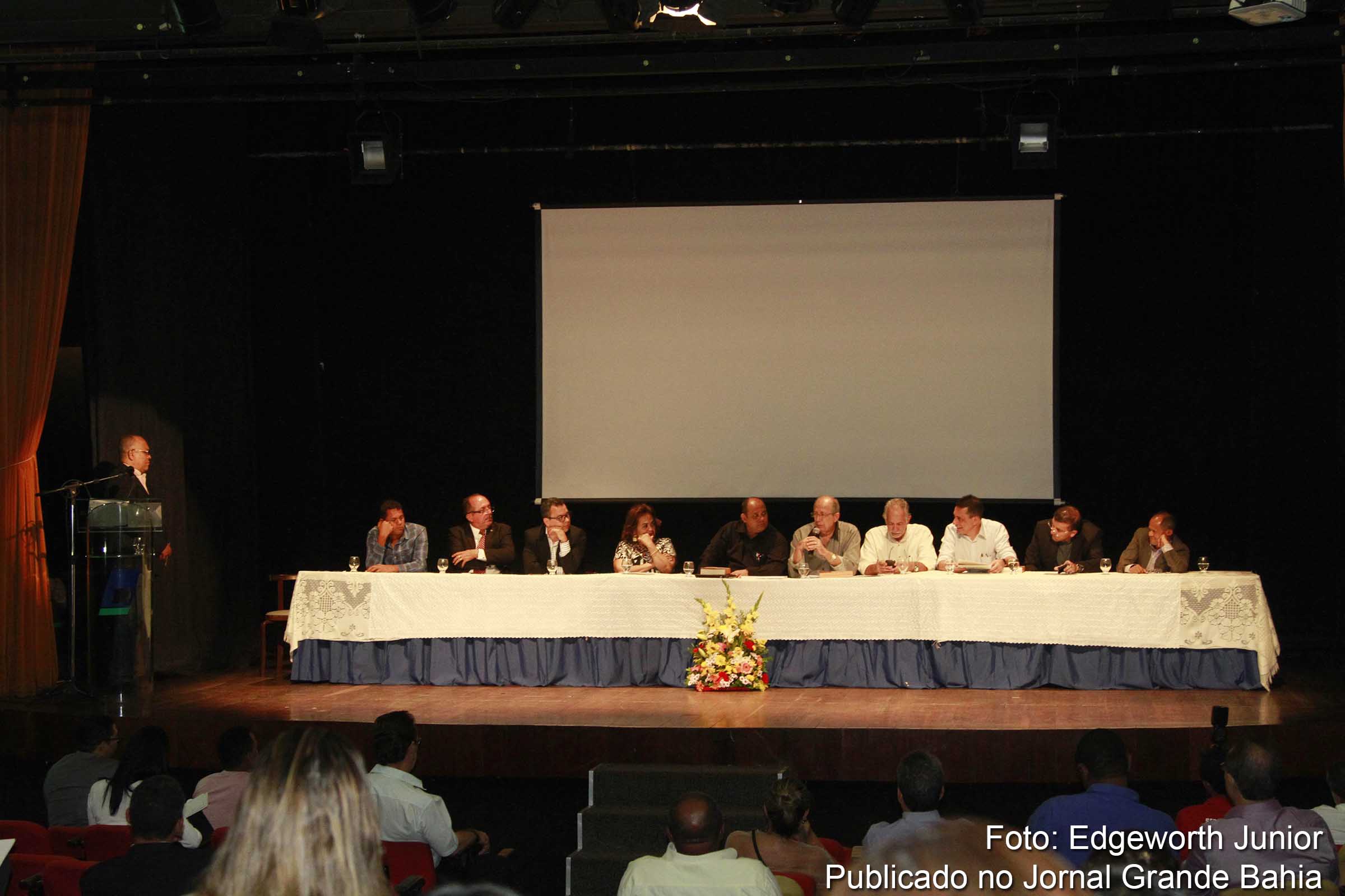 Feira de Santana: Conferência com Sérgio Mattos revela segredos e sistemática da produção intelectual