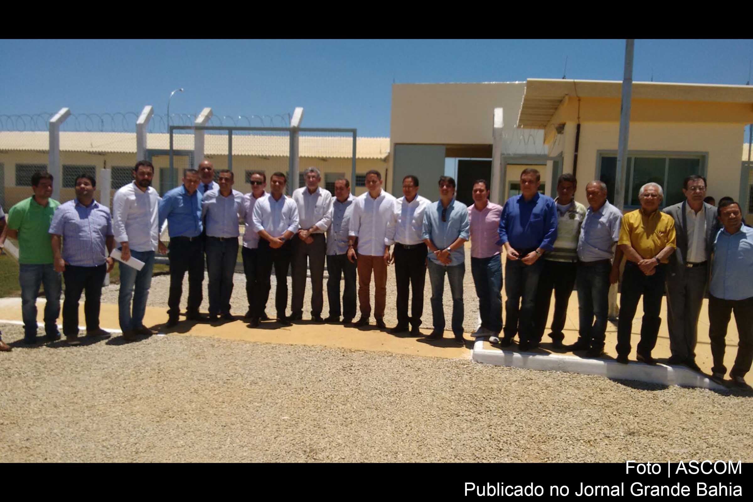 Deputados visitam obras em Vitória da Conquista e prometem representar contra o governo na MPBA.