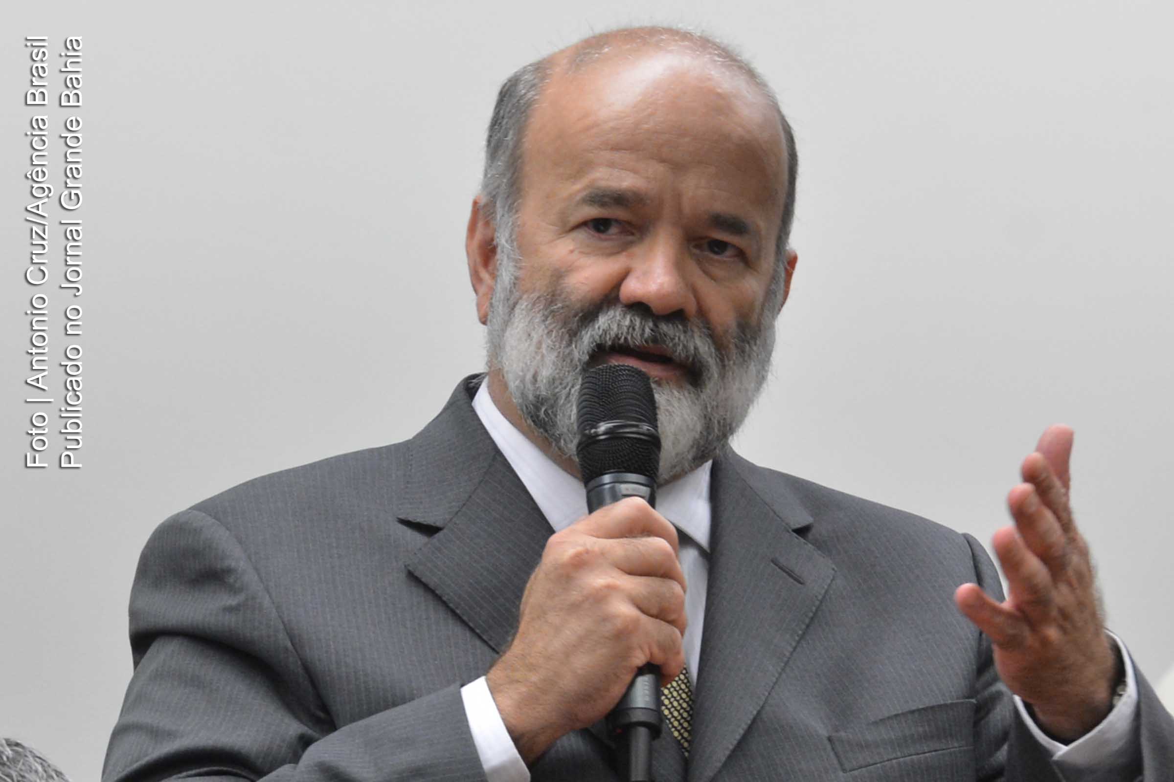 Filha de João Vaccari Neto defende postura do pai.