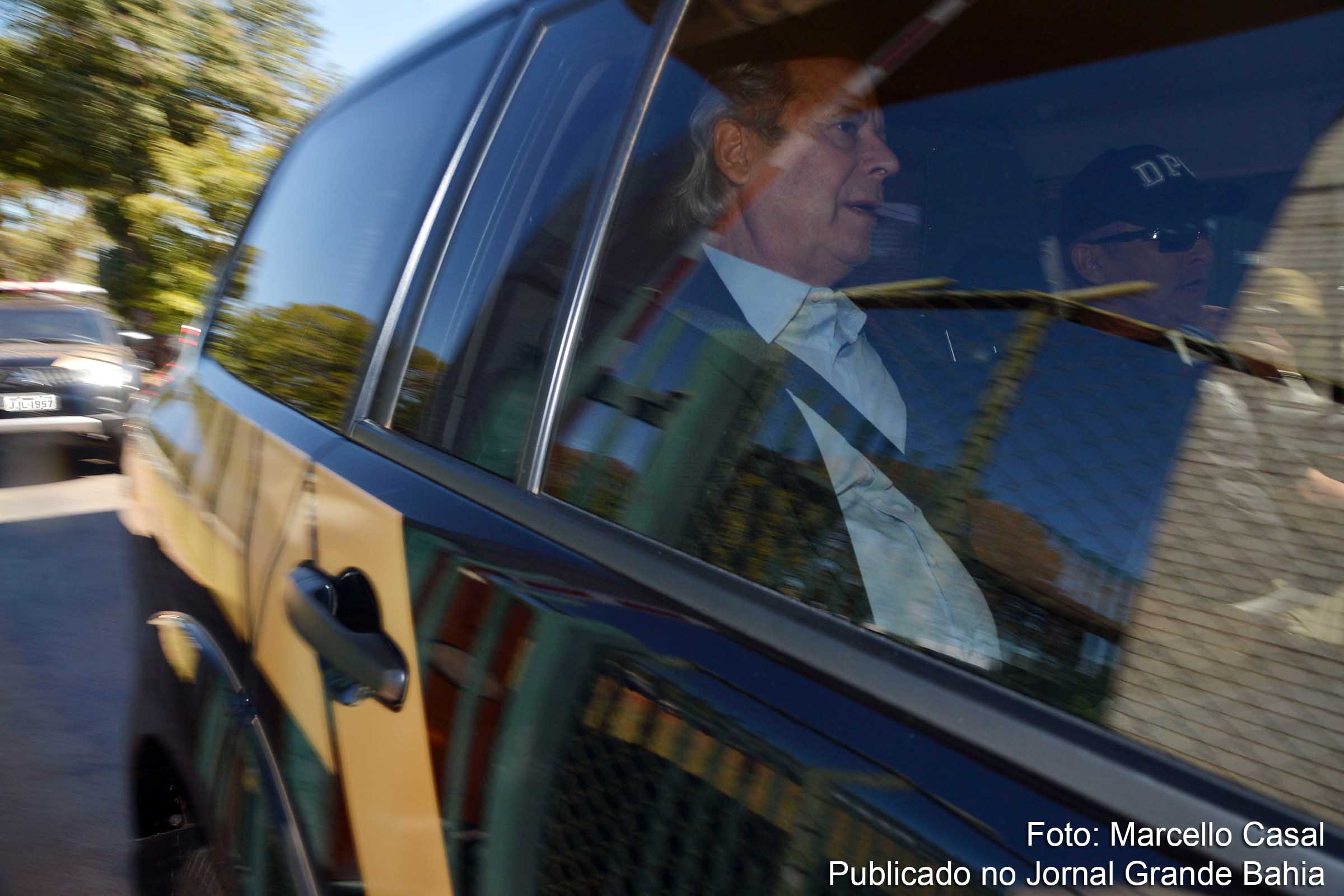 Justiça marca depoimento de José Dirceu.