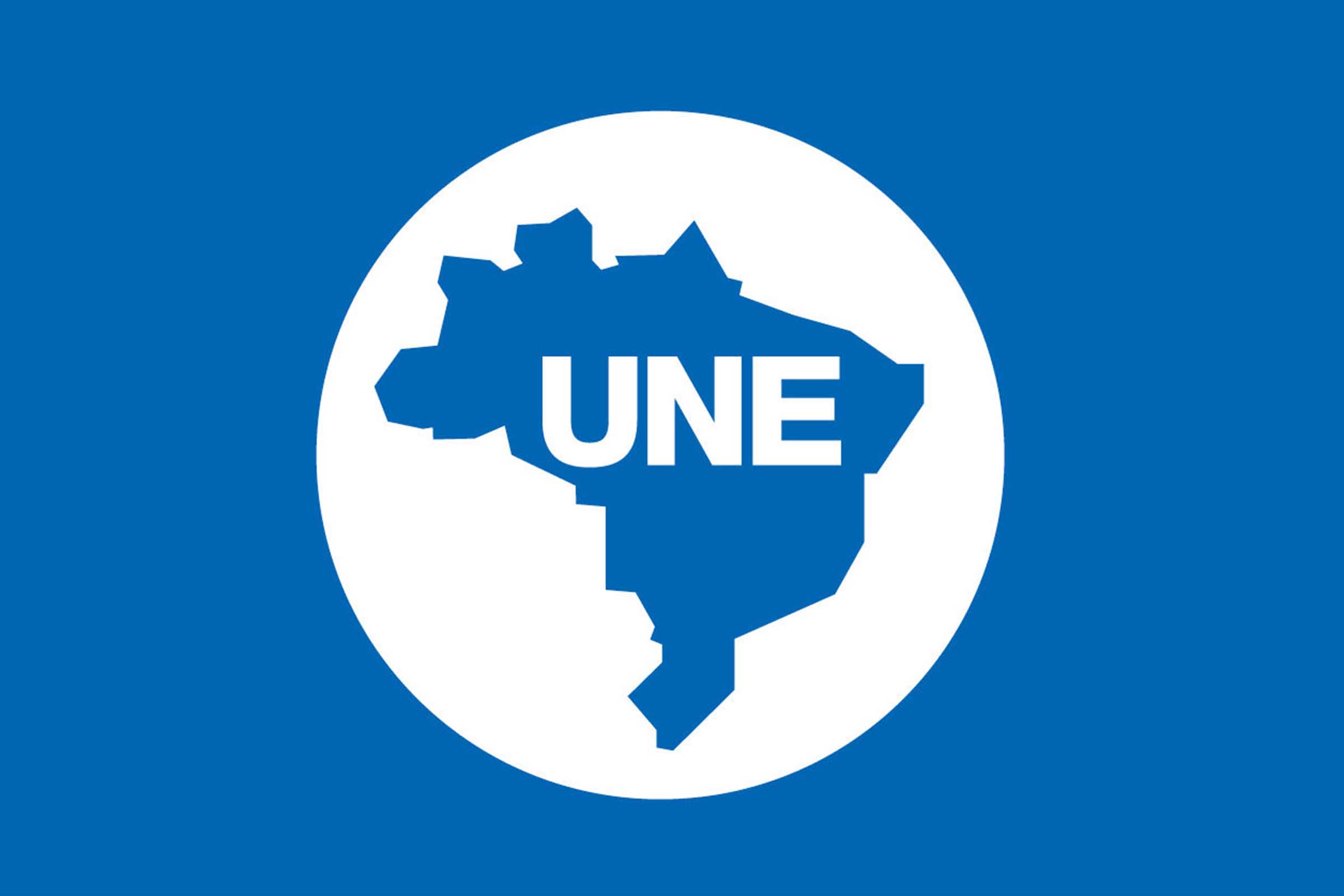 A União Nacional dos Estudantes vem a público repudiar a aceitação do impeachment contra a Presidenta Dilma Rousseff, fruto de uma flagrante chantagem política por parte de Eduardo Cunha.