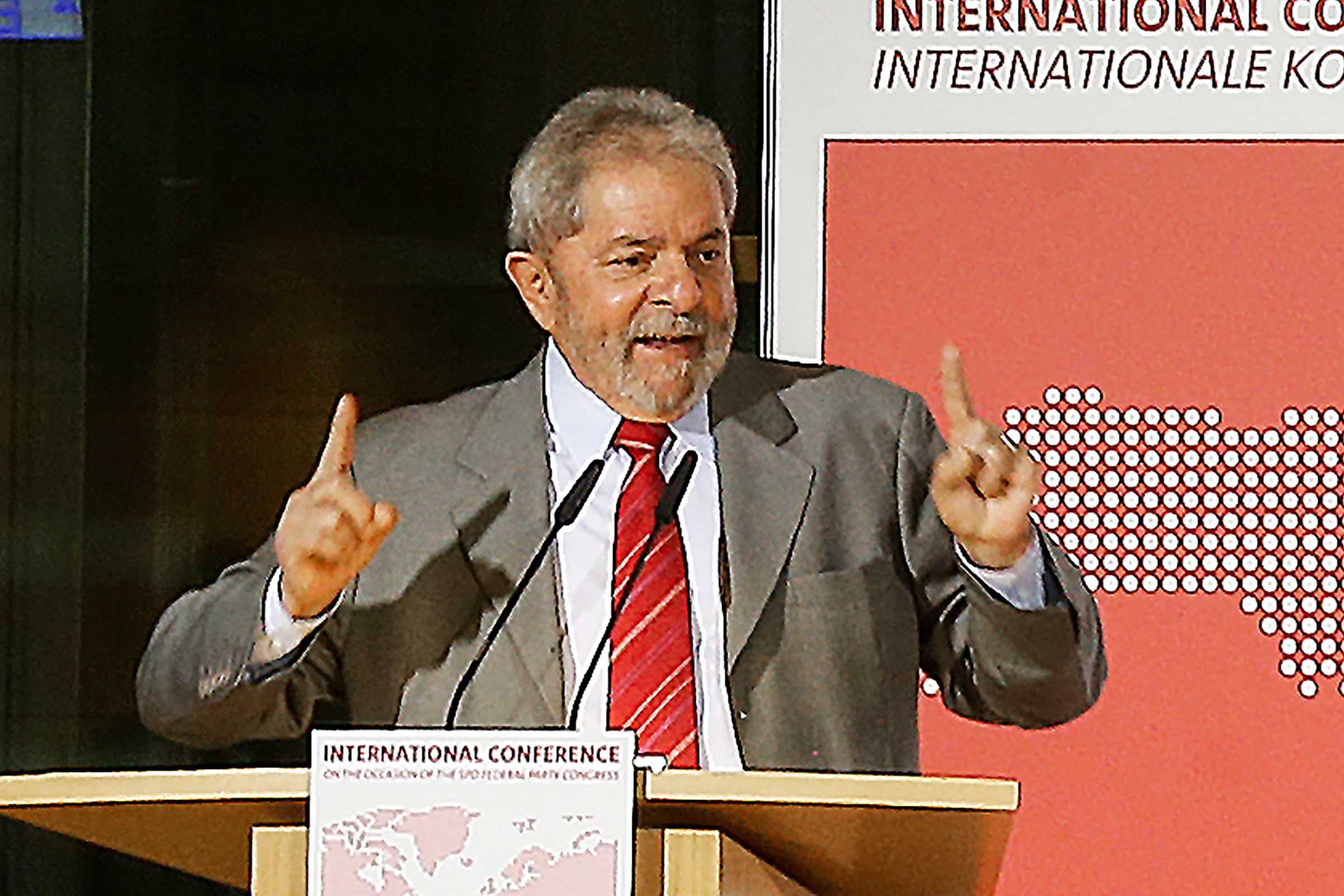 Na oitiva, Lula declarou que nunca tratou com qualquer partido sobre a indicação de nomes para ocupação de vagas na administração pública e disse que há um processo de criminalização do PT.